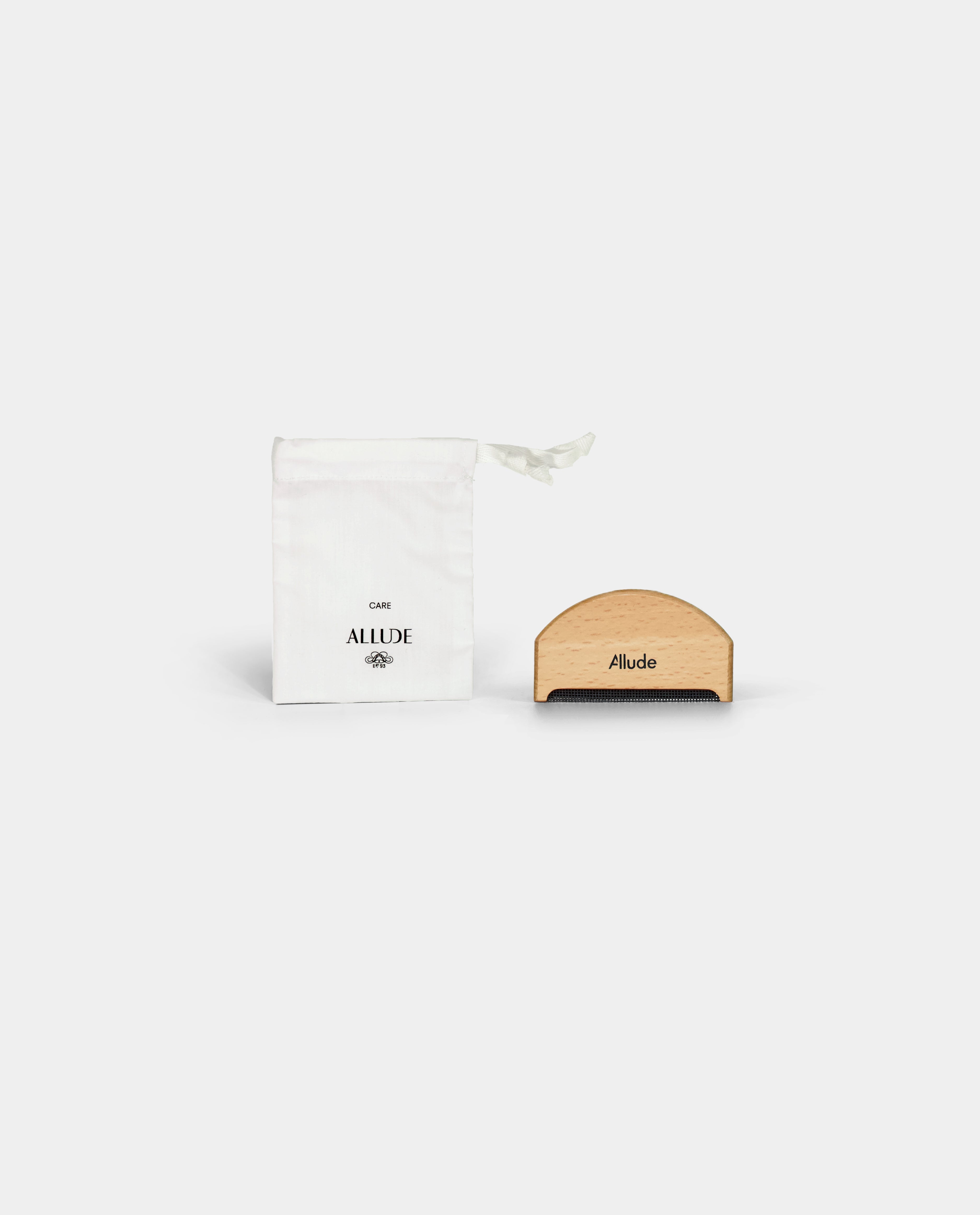 10-00001-2-1 - Allude - Active Care Set