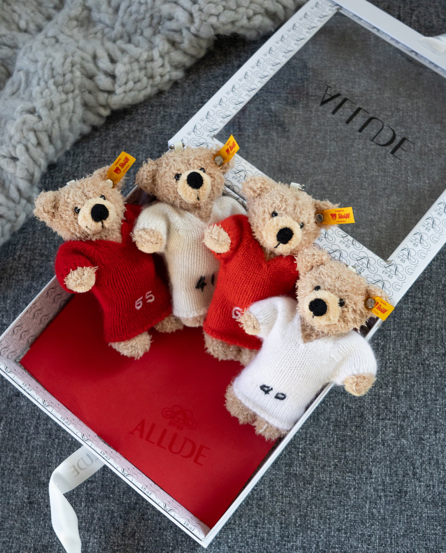 10-00041-1 - Allude München - 100% Cashmere Accessoires accessories Active Charm Bag Hanger NEW SAPG::Barli