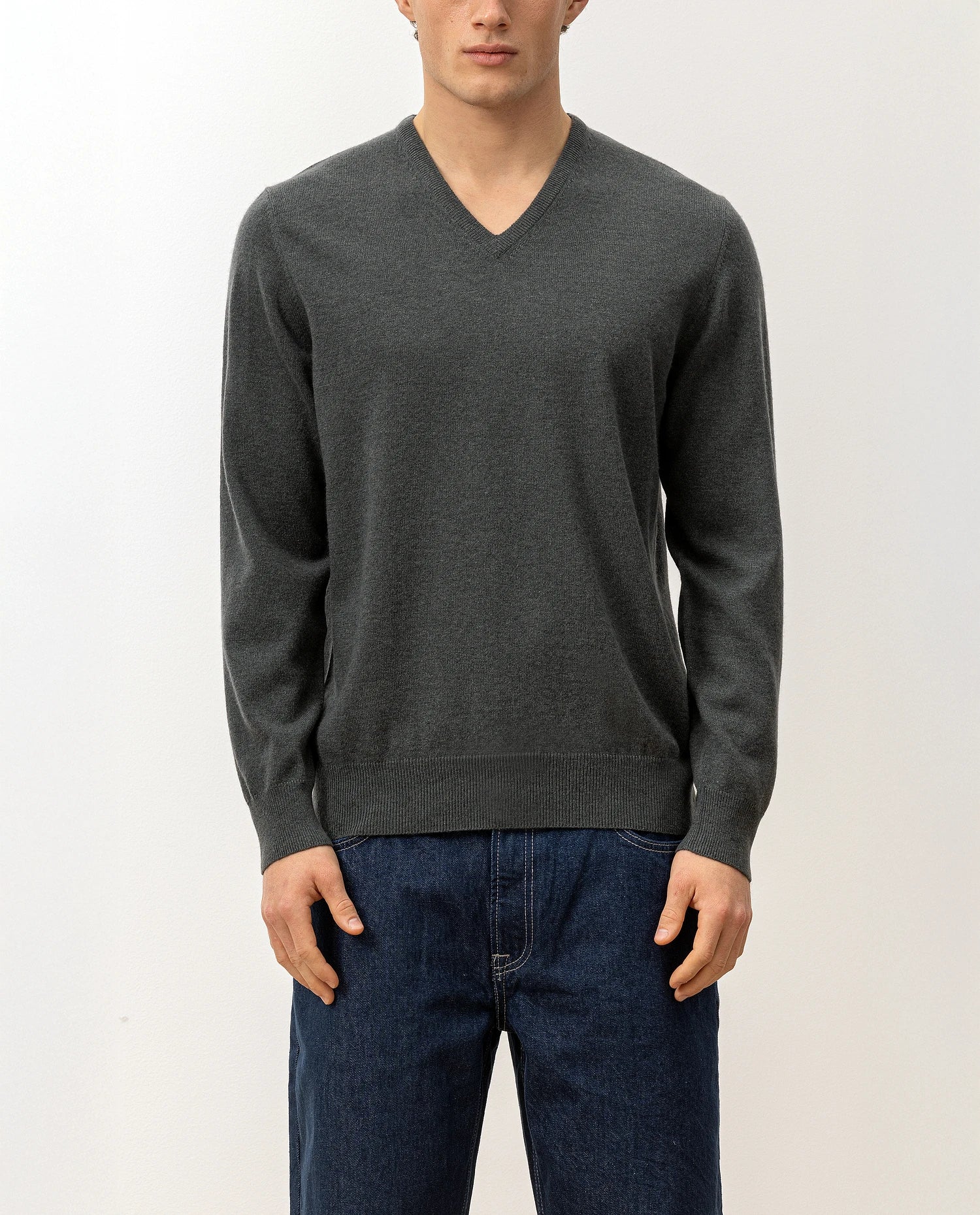 100-30020-37_4 - Allude - 100% Cashmere Active Cashmere Feinstrick Flachstrick Grün Herren Langarm NOS Pullover SAPG::101-30020 V-Ausschnitt