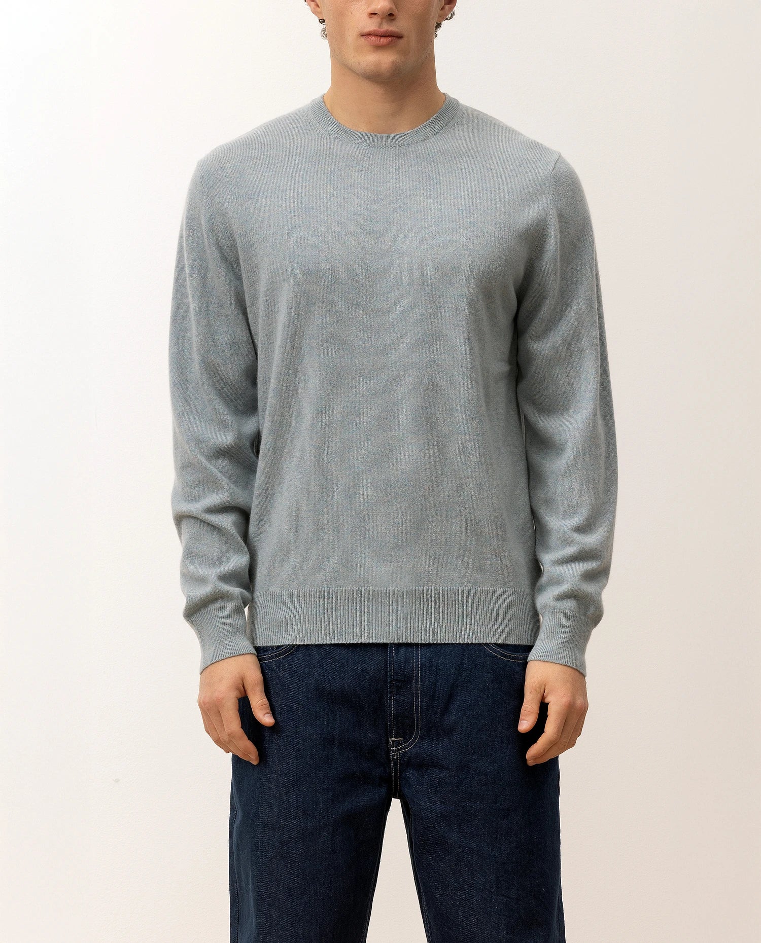100-30021-16_4 - Allude - 100% Cashmere Active Blau Cashmere Feinstrick Flachstrick Herren Langarm NOS Pullover Rundhals SAPG::101-30021