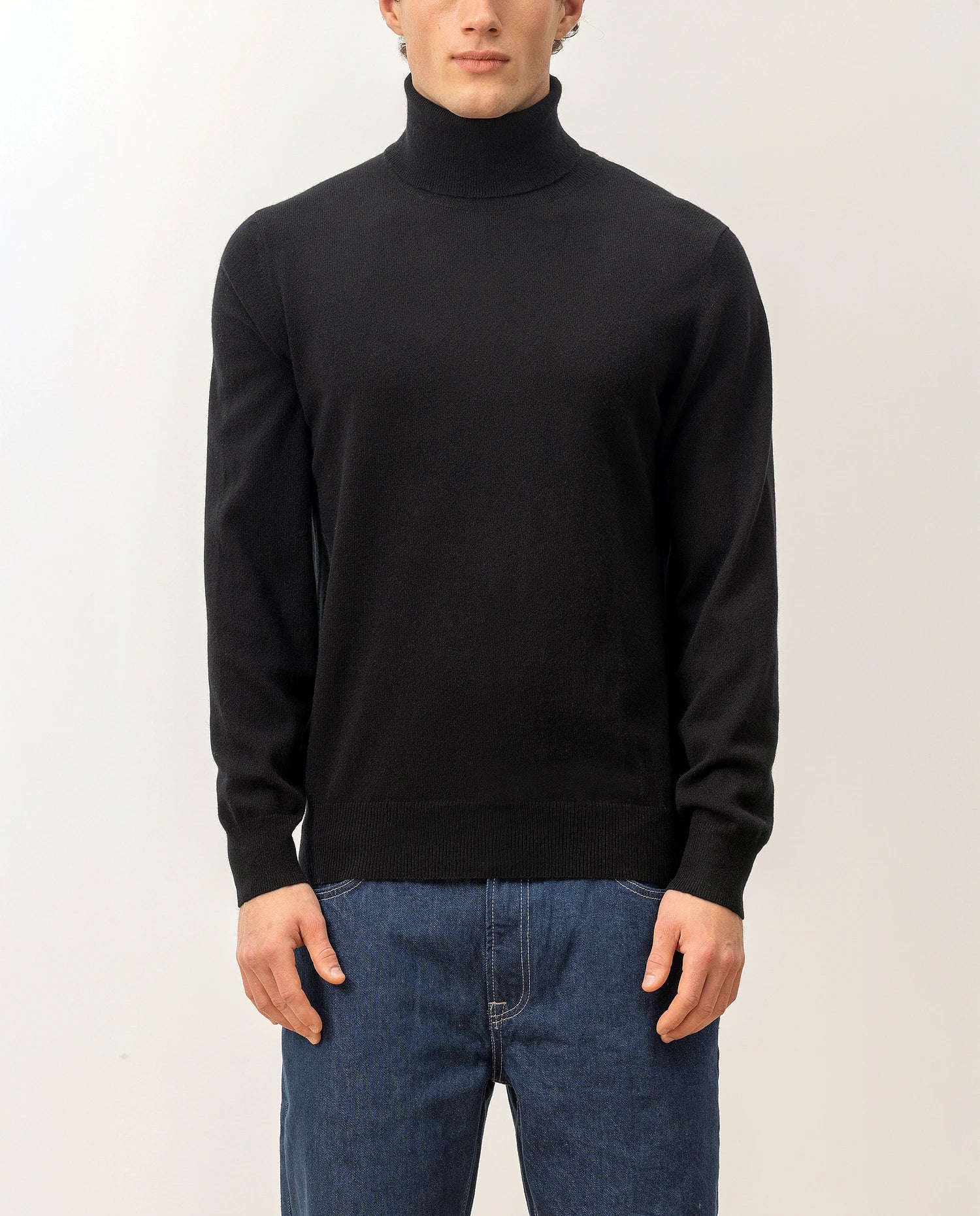 100-30024-90_4 - Allude - 100% Cashmere Active Cashmere Feinstrick Flachstrick Herren Langarm NOS Pullover Rollkragen SAPG::101-30024 Schwarz