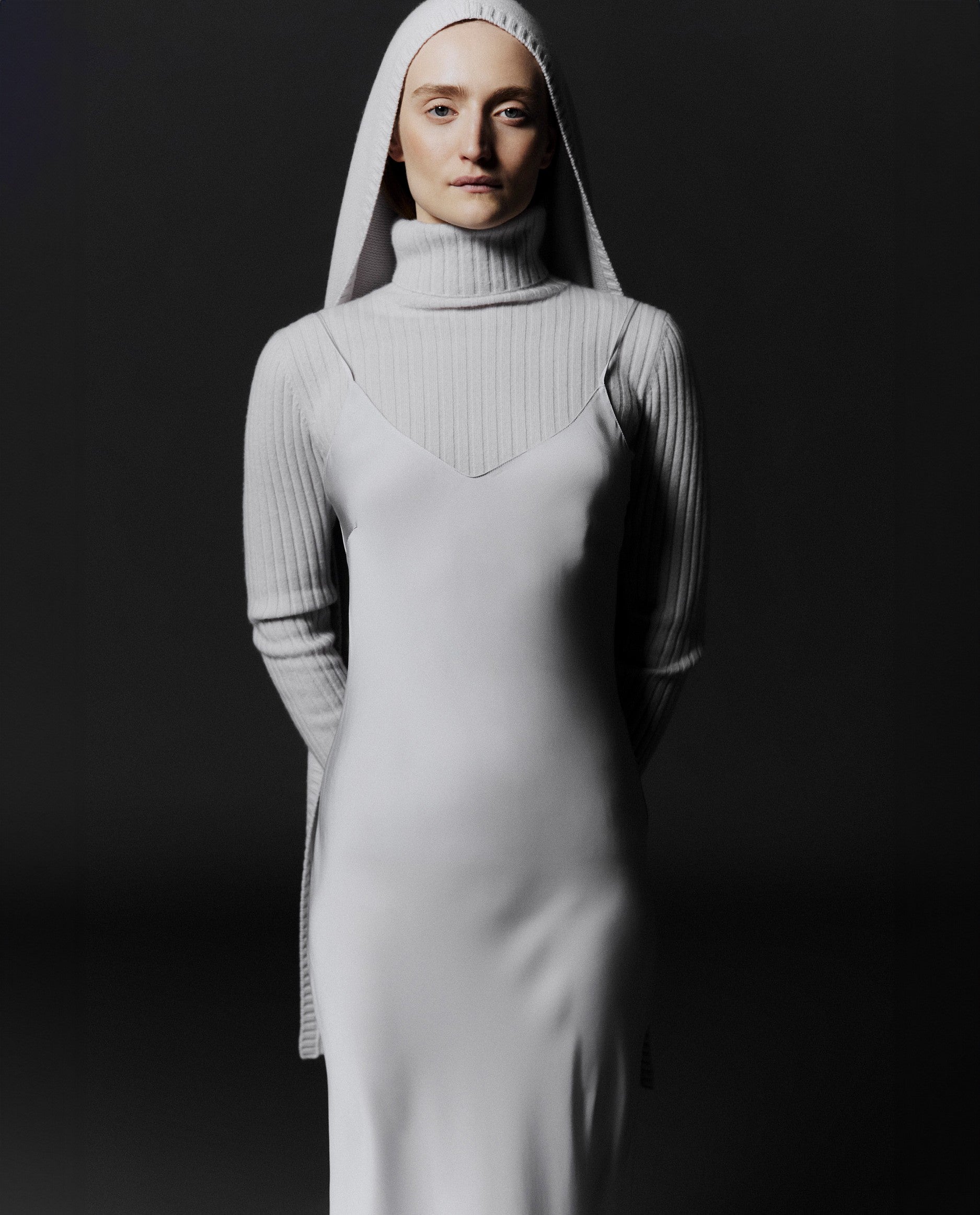 245-11144-84004-17112-0911 - Allude - 0 7% Spandex 93% Seide A-Form Active Damen Grau Kleid SAPG::245-84004 Seide Winter 2024/2025