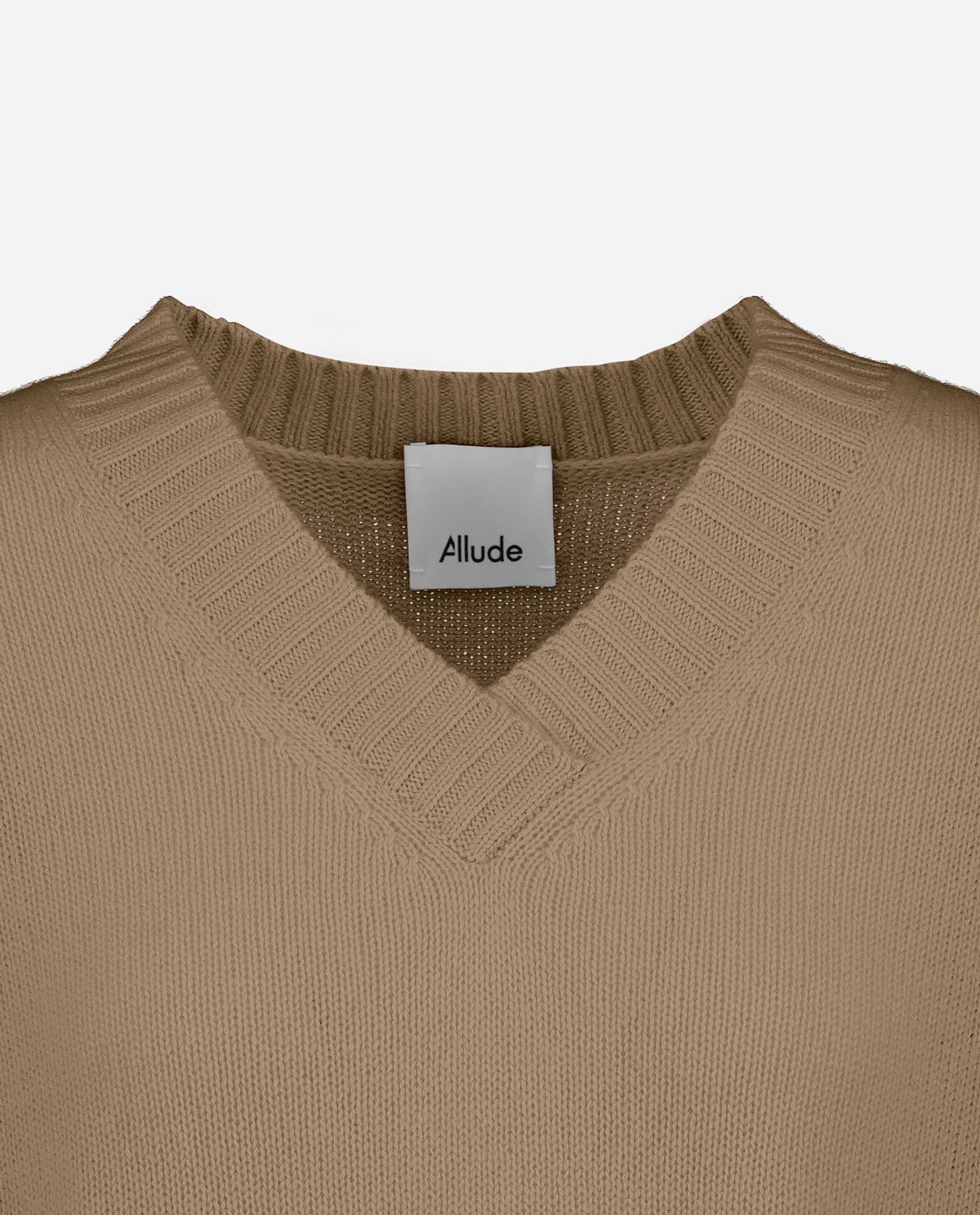 245-11155-43-S_hash_escaped_3 - Allude - 100% Cashmere Active Beige Cashmere Damen Langarm Lockerer Schnitt mittelschwerer Strick Pullover SAPG::245-11155 V-Ausschnitt Winter 2024/2025