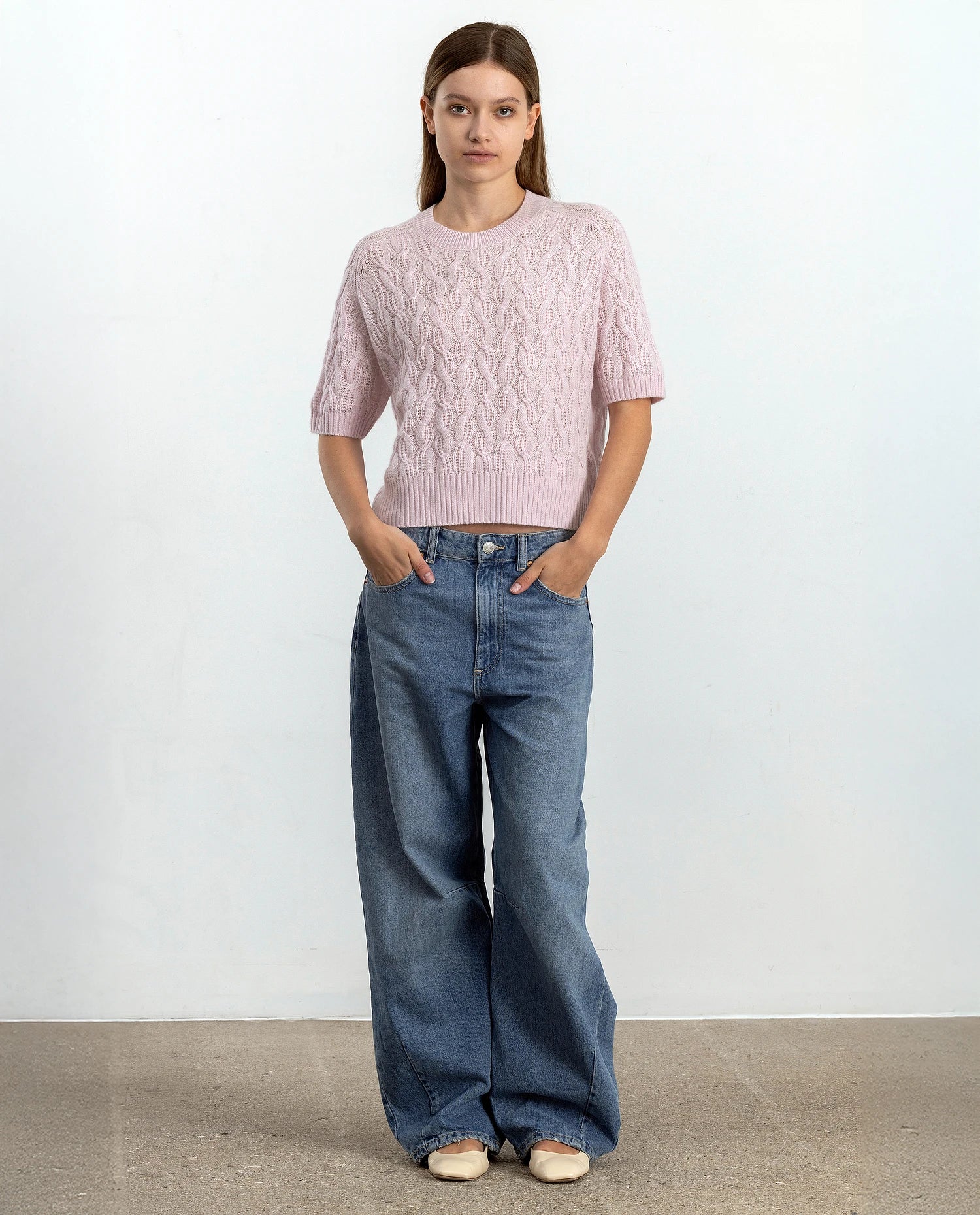 252-11122-60_2 - Allude - 100% Cashmere Active Cashmere Damen Halbarm Kastiger Schnitt mittelschwerer Strick Pullover Rose Rundhals SAPG::252-11122 Spring/Summer 2025