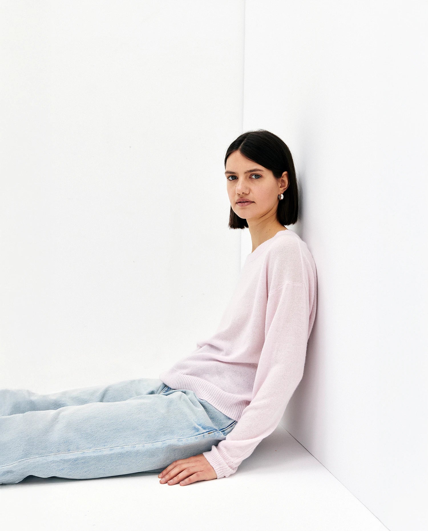 252-11172-60_11 - Allude - 100% Cashmere Active Bootshalsausschnitt Cashmere Damen Feinstrick Kastiger Schnitt Langarm Pullover Rose SAPG::252-11172 Spring/Summer 2025