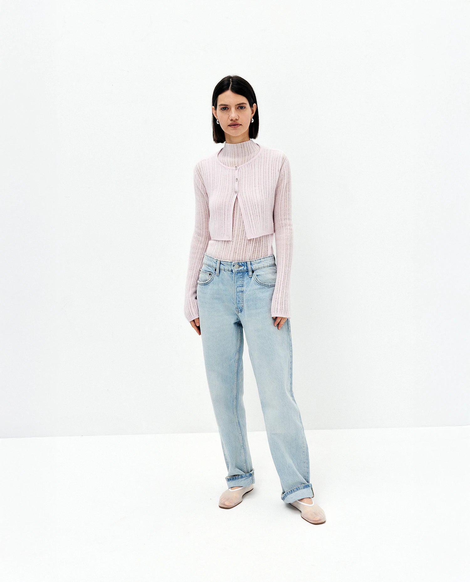 252-11200-60_1 - Allude - 100% Cashmere Active Cashmere Damen Feinstrick Gerade Passform Langarm Rose Rundhals SAPG::252-11200 Spring/Summer 2025 Strickjacke