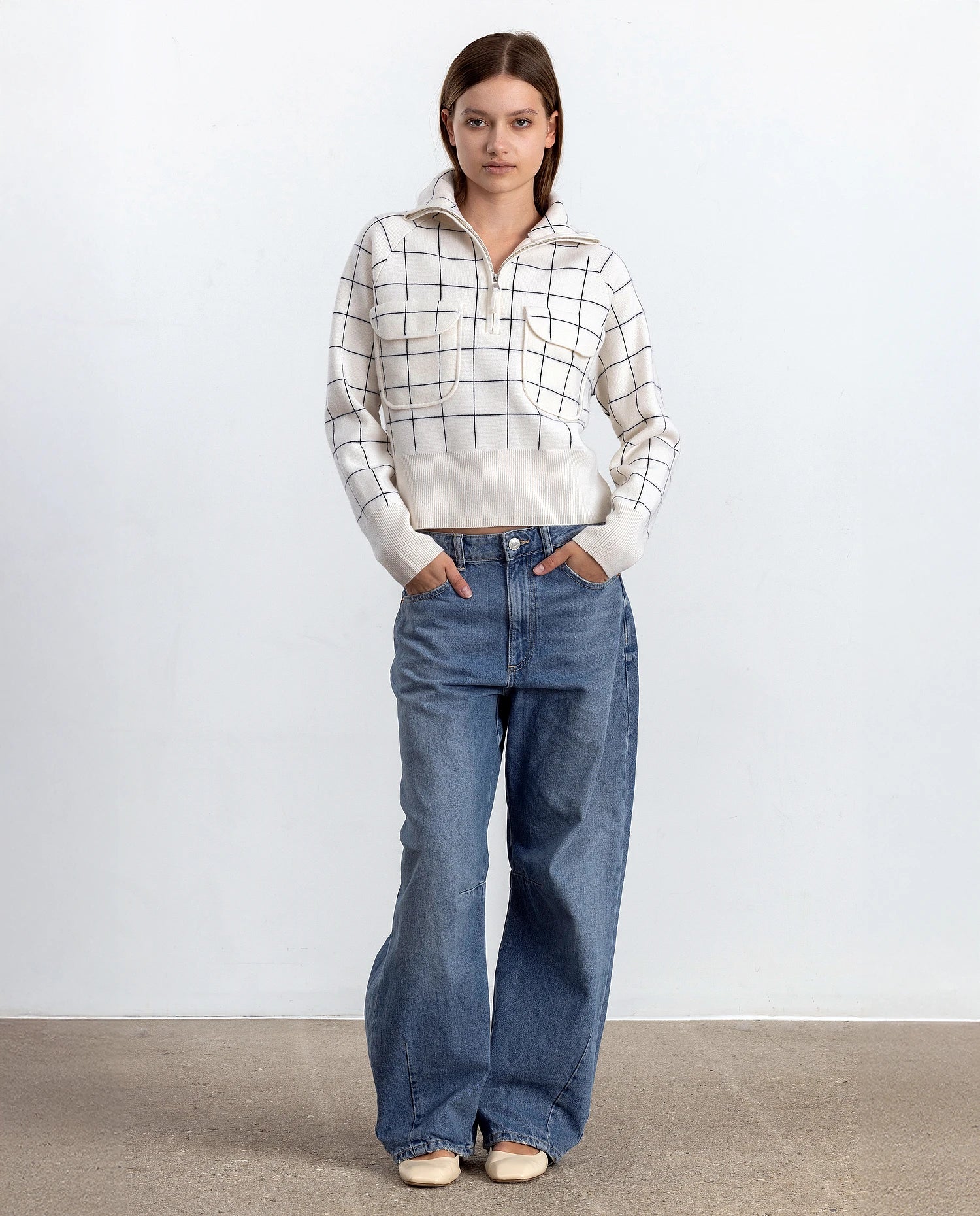 252-17621-4014_2 - Allude - 30% Cashmere 70% Wolle Active Damen Kastiger Schnitt Langarm mittelschwerer Strick Pullover SAPG::252-17621 Spring/Summer 2025 Weiß Woll-Mischung