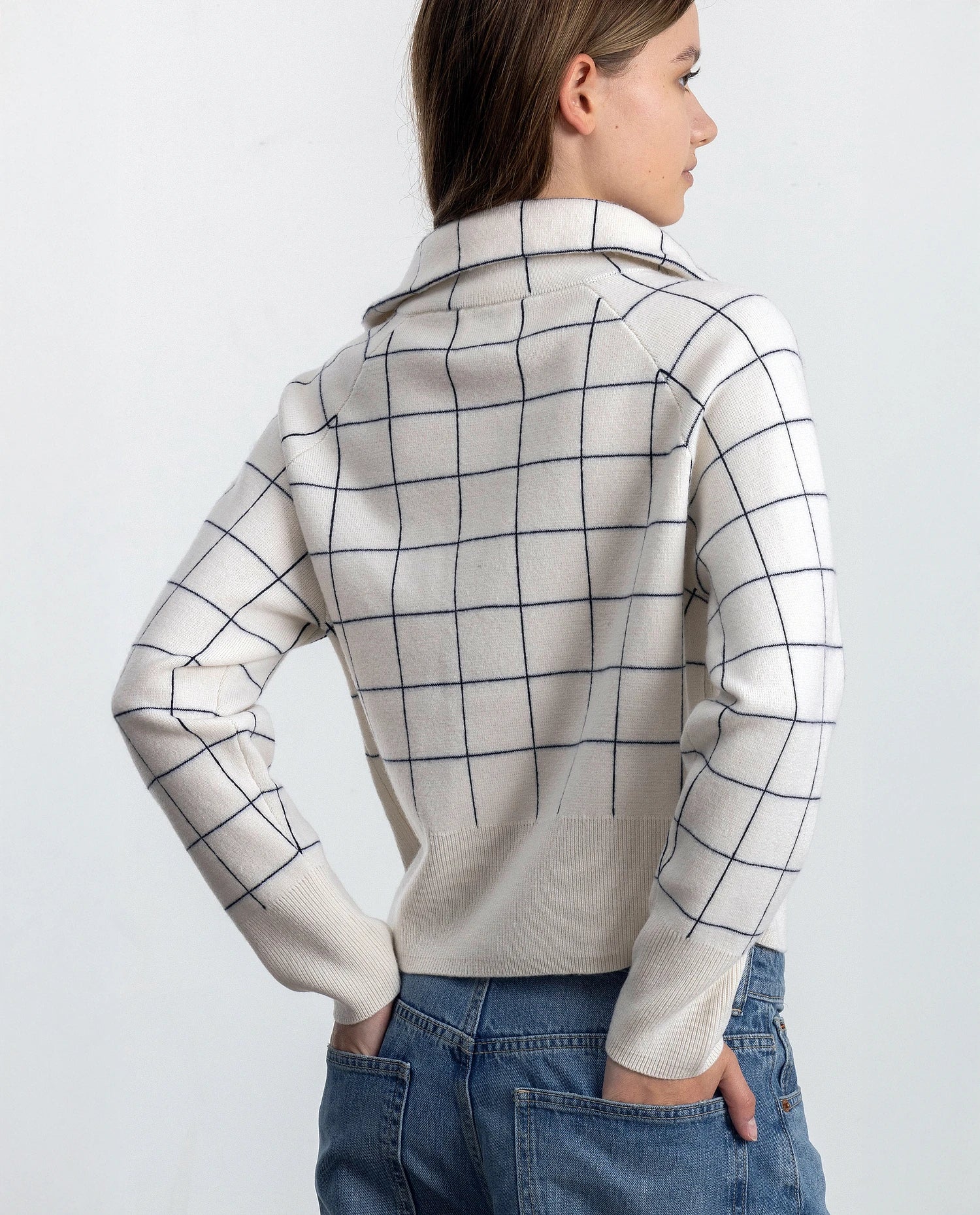 252-17621-4014_21 - Allude - 30% Cashmere 70% Wolle Active Damen Kastiger Schnitt Langarm mittelschwerer Strick Pullover SAPG::252-17621 Spring/Summer 2025 Weiß Woll-Mischung