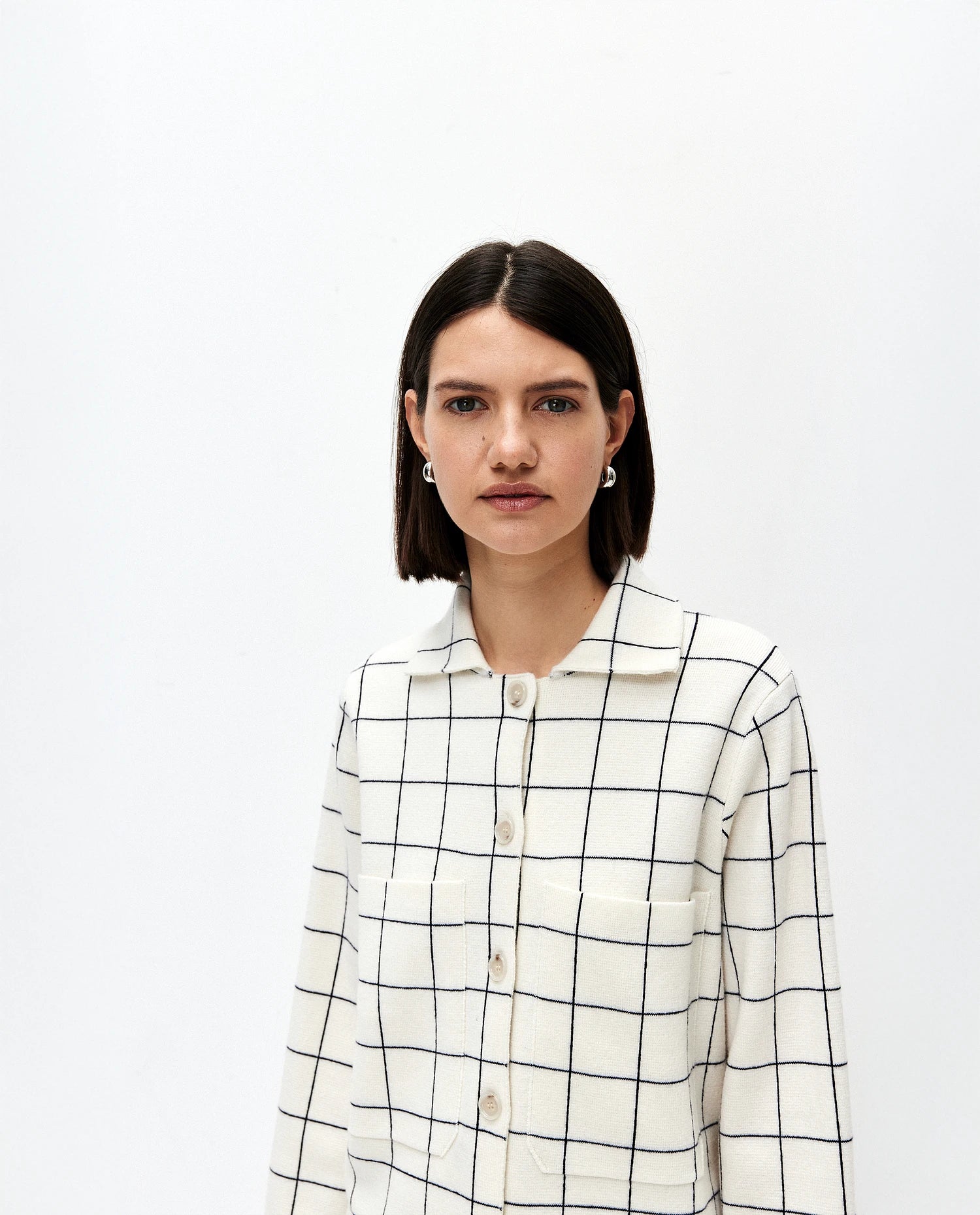 252-17623-4014_10 - Allude - 30% Cashmere 70% Wolle Active Damen Feinstrick Hose Lockerer Schnitt SAPG::252-17623 Spring/Summer 2025 Weiß Woll-Mischung