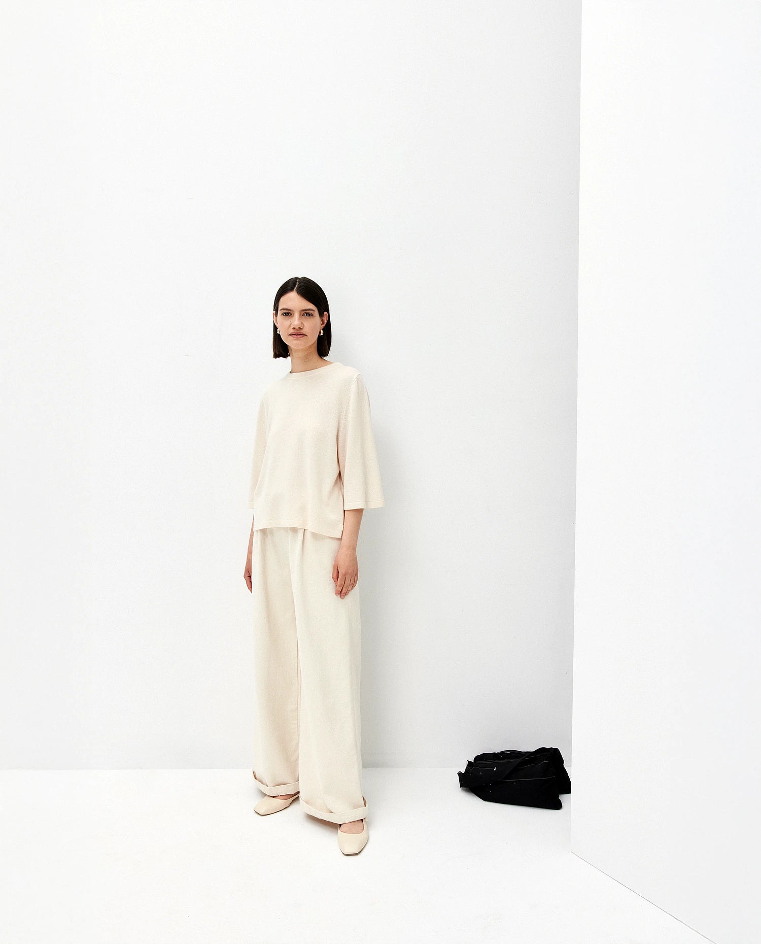 252-17665-41_1 - Allude - 30% Cashmere 70% Wolle Active Bootshalsausschnitt Creme Damen Feinstrick Halbarm Kastiger Schnitt NEW Pullover SAPG::252-17665 Spring/Summer 2025 Woll-Mischung