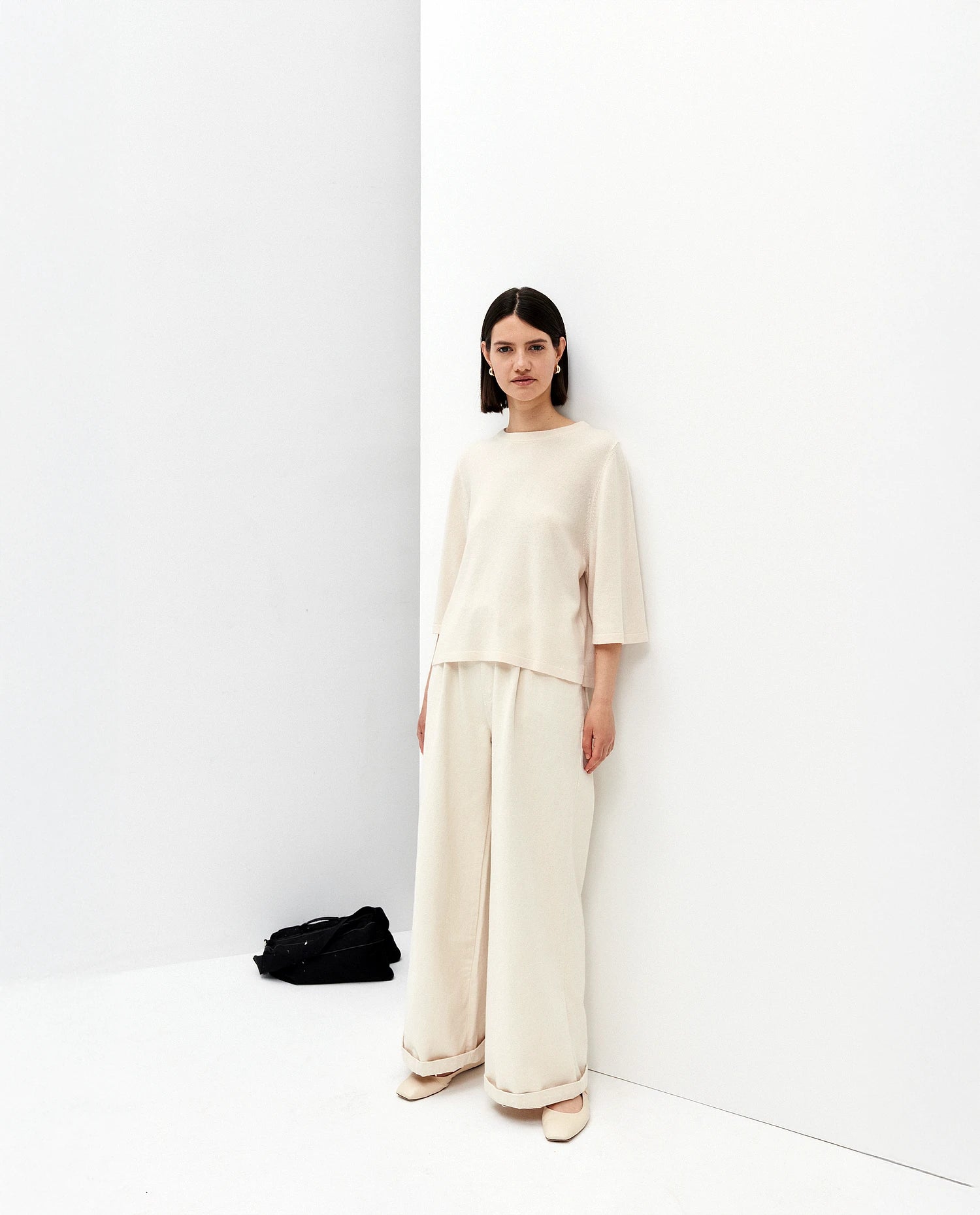 252-17665-41_11 - Allude - 30% Cashmere 70% Wolle Active Bootshalsausschnitt Creme Damen Feinstrick Halbarm Kastiger Schnitt NEW Pullover SAPG::252-17665 Spring/Summer 2025 Woll-Mischung