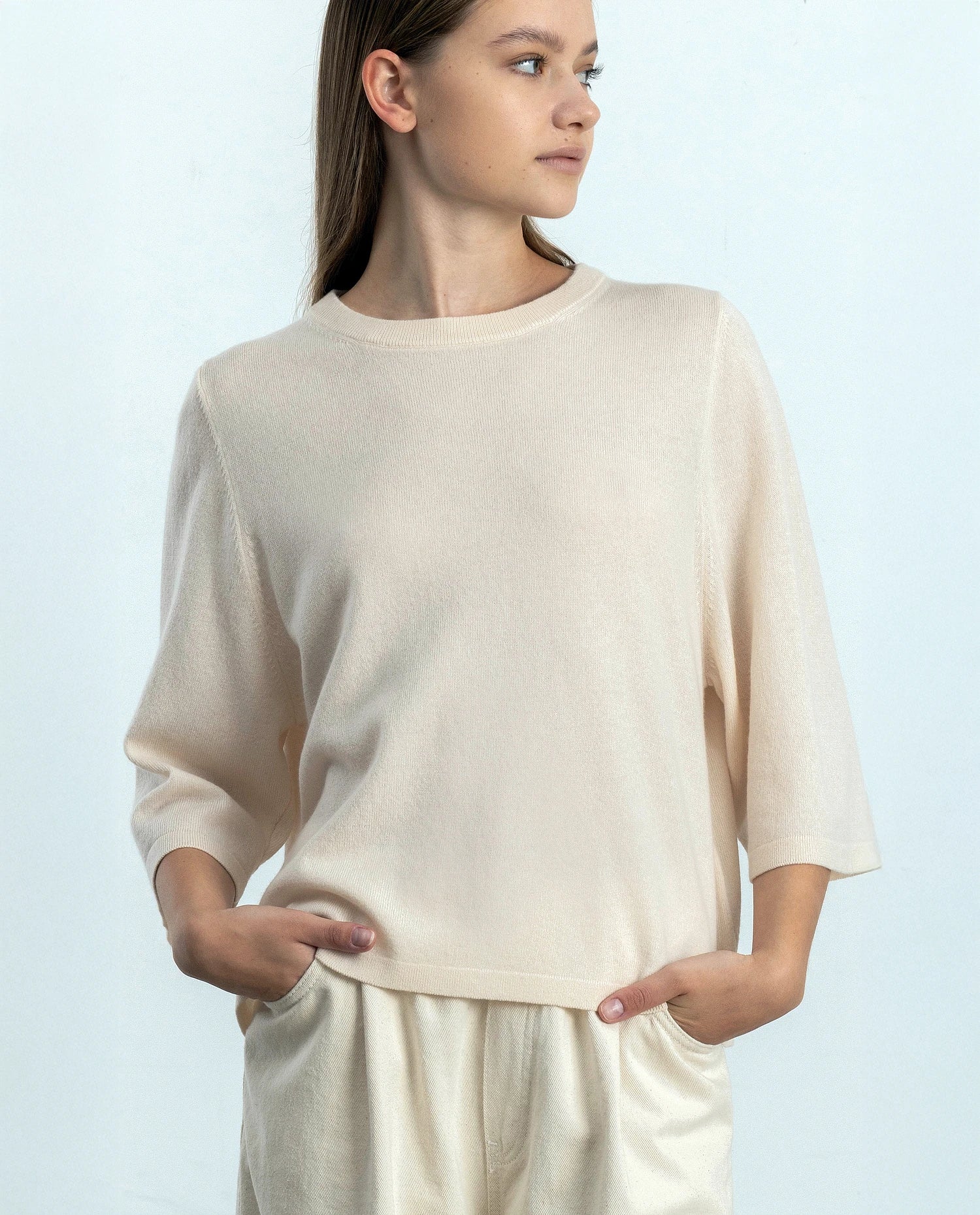 252-17665-41_20 - Allude - 30% Cashmere 70% Wolle Active Bootshalsausschnitt Creme Damen Feinstrick Halbarm Kastiger Schnitt NEW Pullover SAPG::252-17665 Spring/Summer 2025 Woll-Mischung