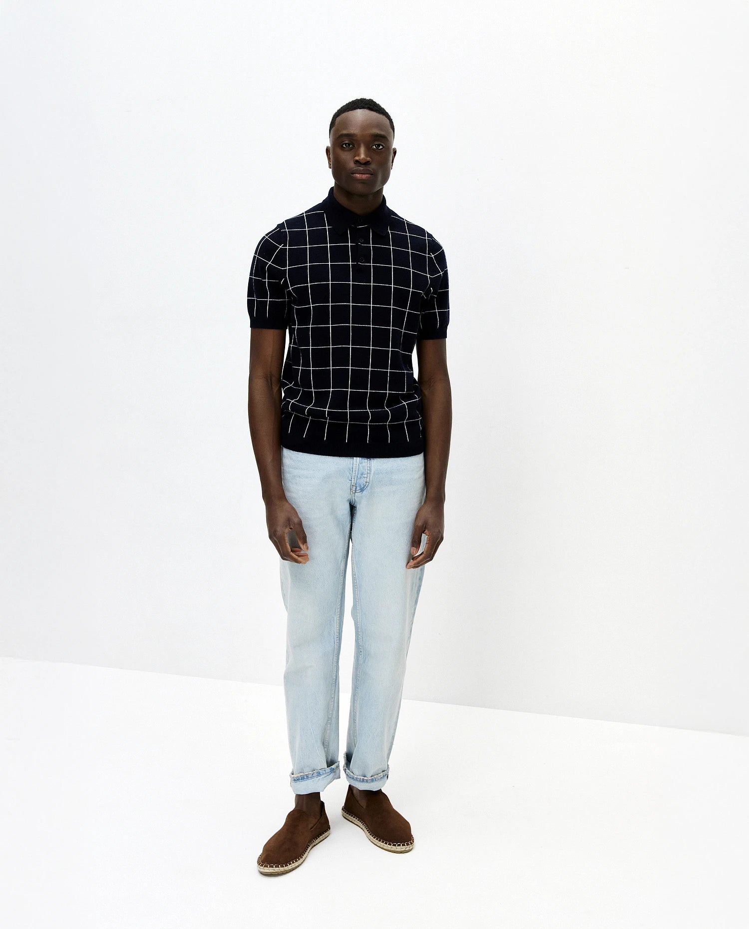 252-35031-1440_1 - Allude - 1/4 Arm 30% Cashmere 70% Baumwolle Active Allude x Eisbach Baumwoll-Mischung Feinstrick Gerade Passform Herren Navy Polo Pullover SAPG::252-35031 Spring/Summer 2025