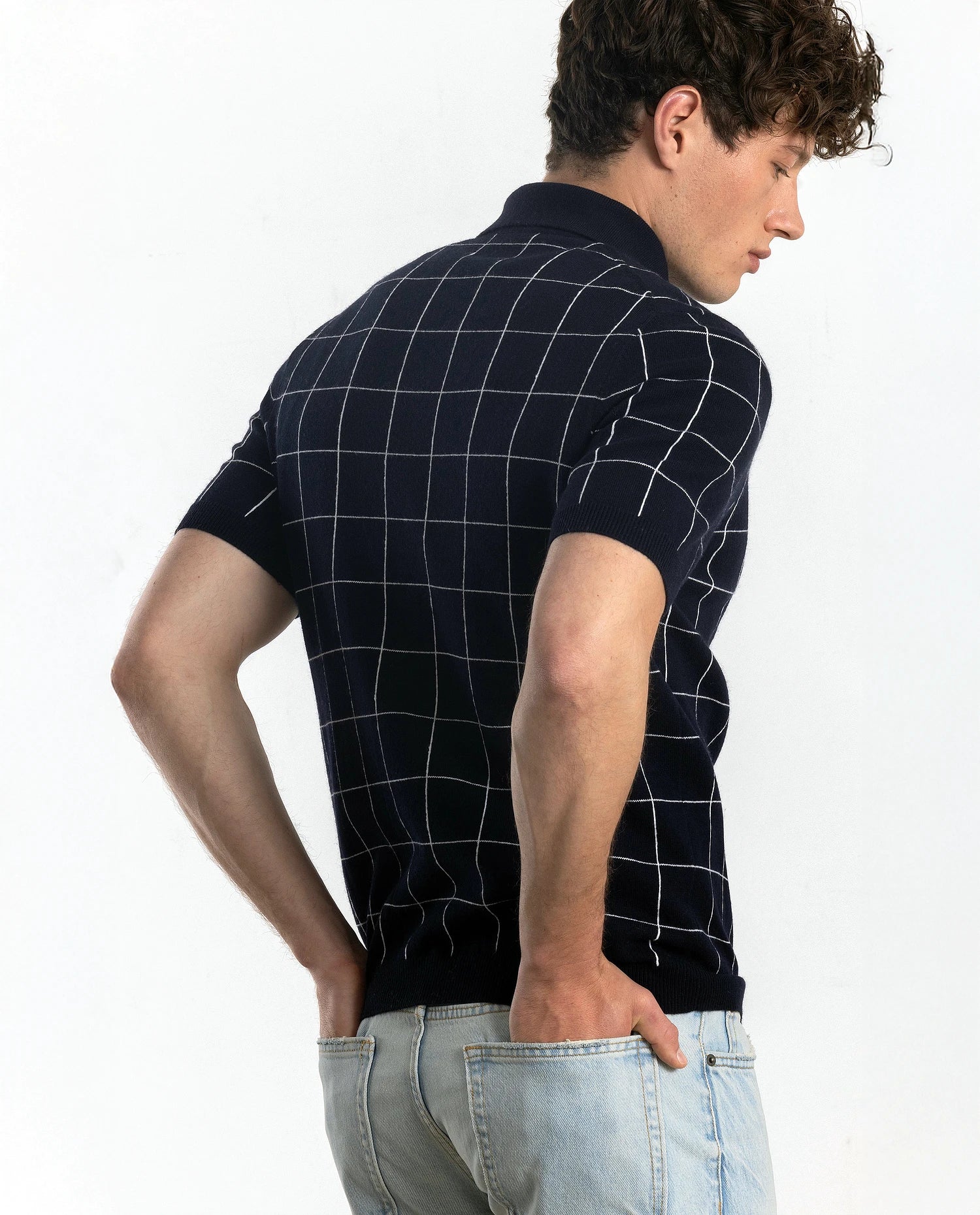 252-35031-1440_21 - Allude - 1/4 Arm 30% Cashmere 70% Baumwolle Active Allude x Eisbach Baumwoll-Mischung Feinstrick Gerade Passform Herren Navy Polo Pullover SAPG::252-35031 Spring/Summer 2025