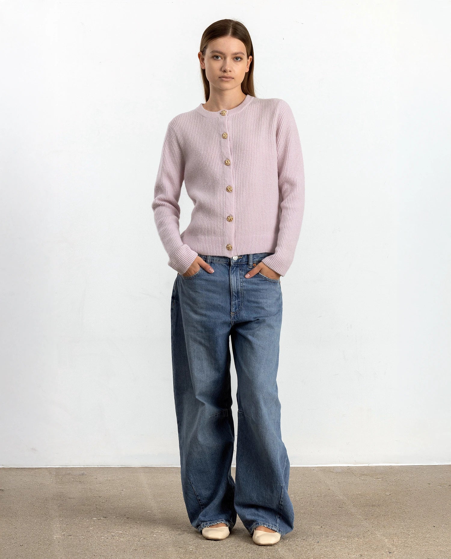 252-77010-60_2 - Allude - 25% Seide 75% Cashmere Active Cashmere-Mischung Damen Gerade Passform Langarm mittelschwerer Strick Rose Rundhals SAPG::252-77010 Spring/Summer 2025 Strickjacke