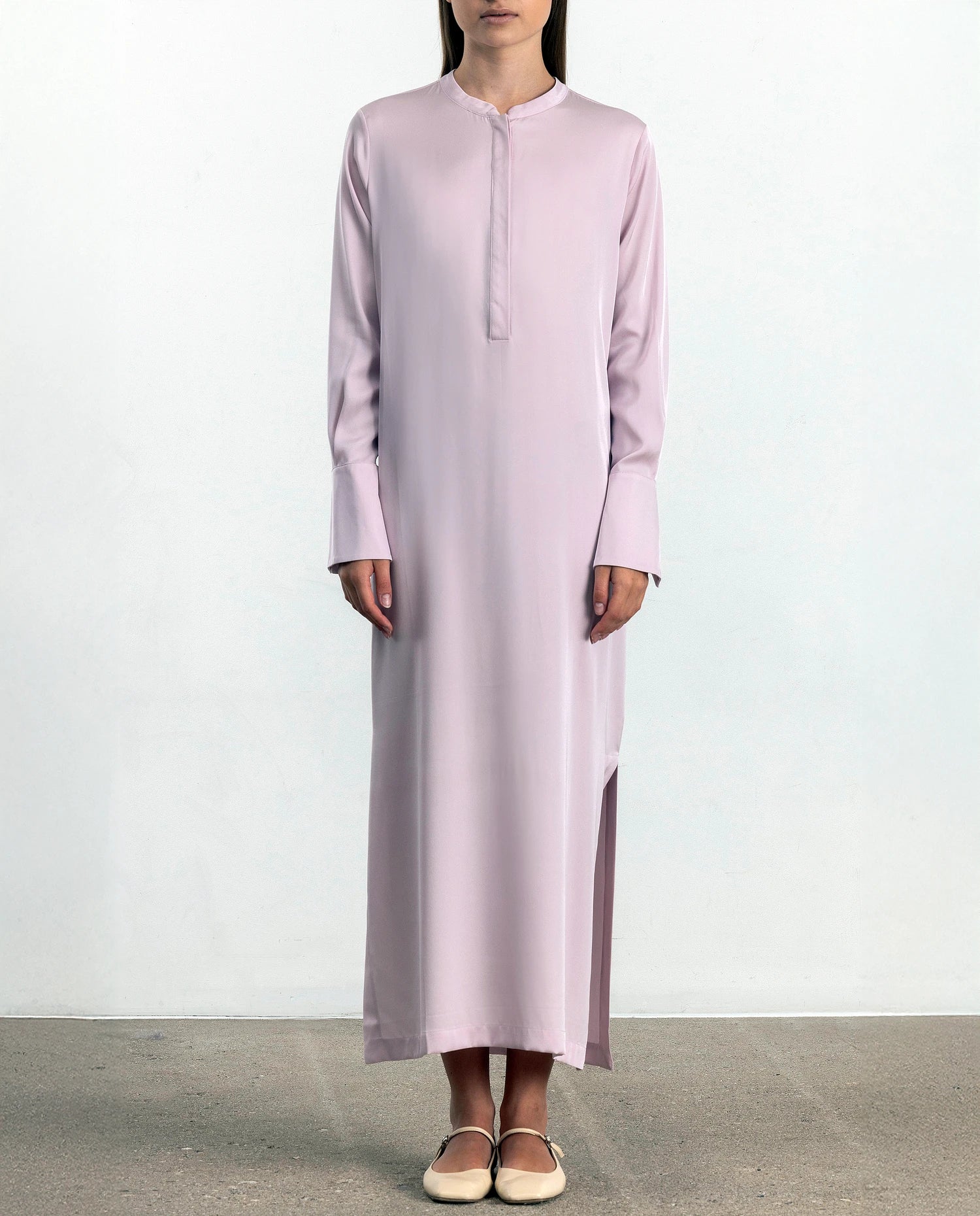 252-84013-60_20 - Allude - 7% Elastan 93% Seide Active Damen Kleid Langarm Lockerer Schnitt Rose SAPG::252-84013 Seide Spring/Summer 2025