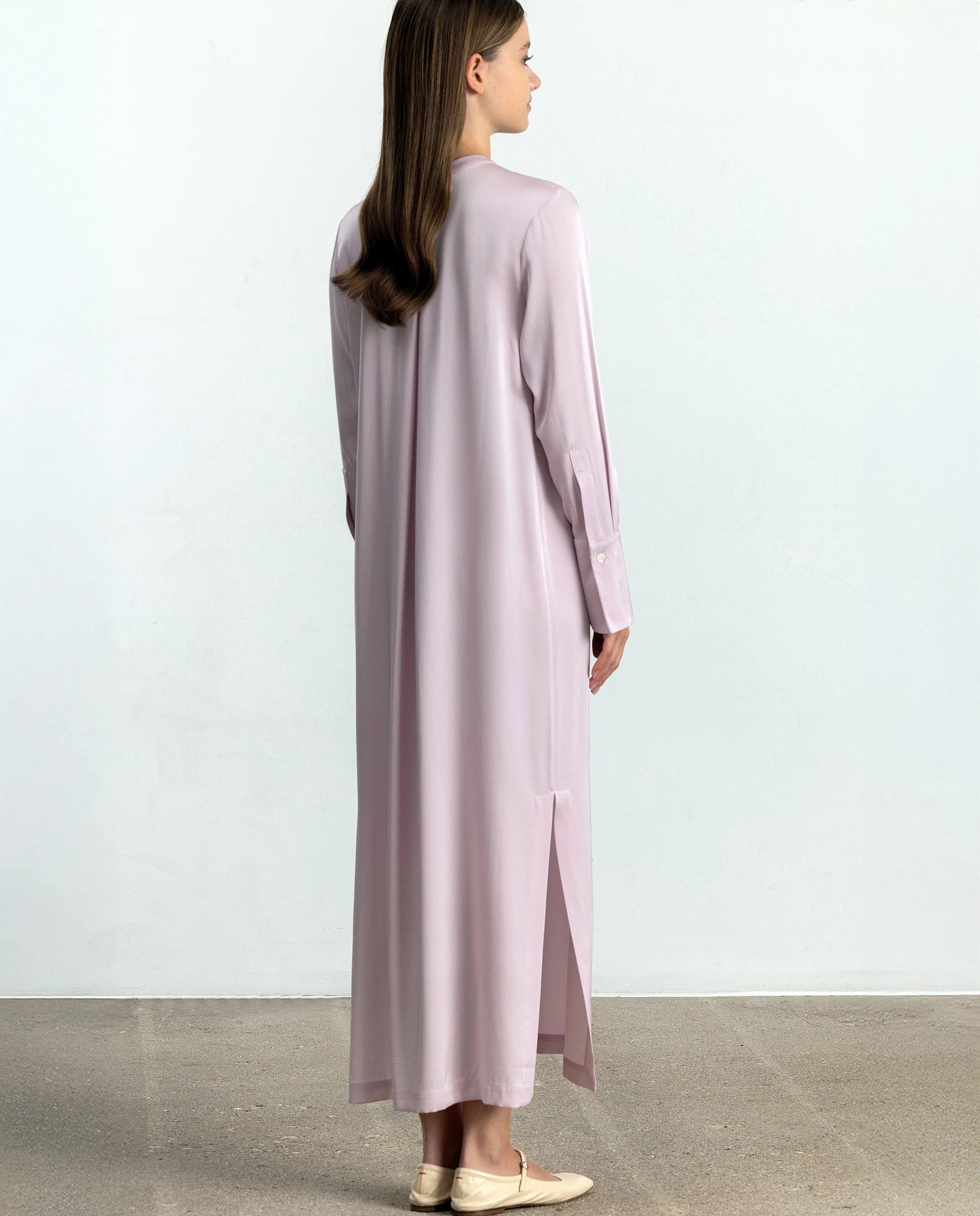252-84013-60_21 - Allude - 7% Elastan 93% Seide Active Damen Kleid Langarm Lockerer Schnitt Rose SAPG::252-84013 Seide Spring/Summer 2025