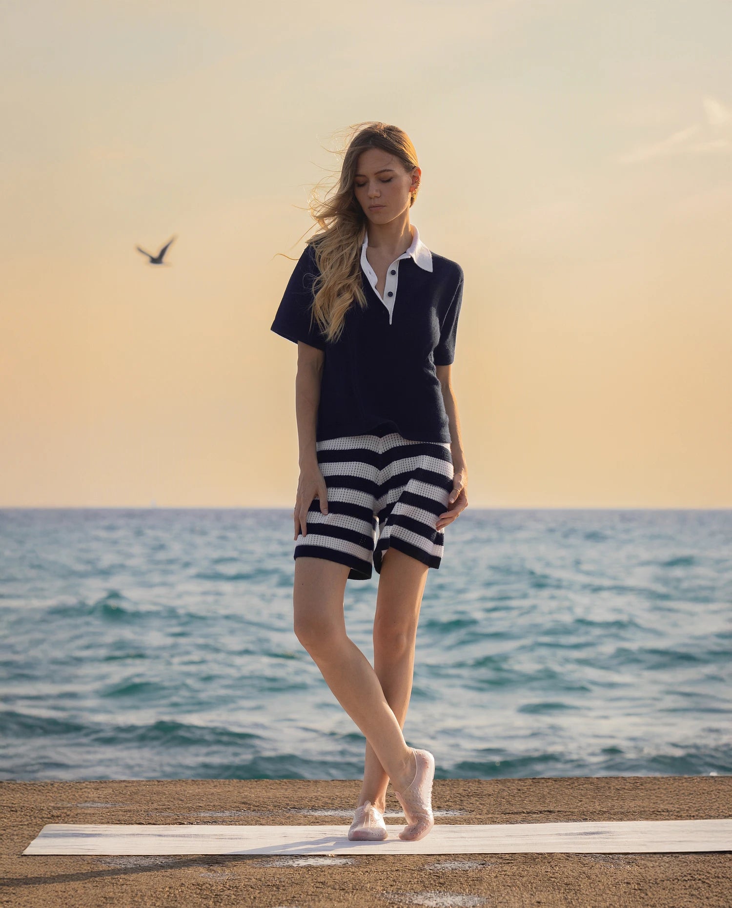 253_20053_1440_20011_4014_4_ba81a863-0207-467f-94ea-cd8873013523 - Allude - 0 Active Cashmere Damen High Summer 2025 kurze Hose mittelschwerer Strick Netzmuster SAPG::253-20011 Weiß