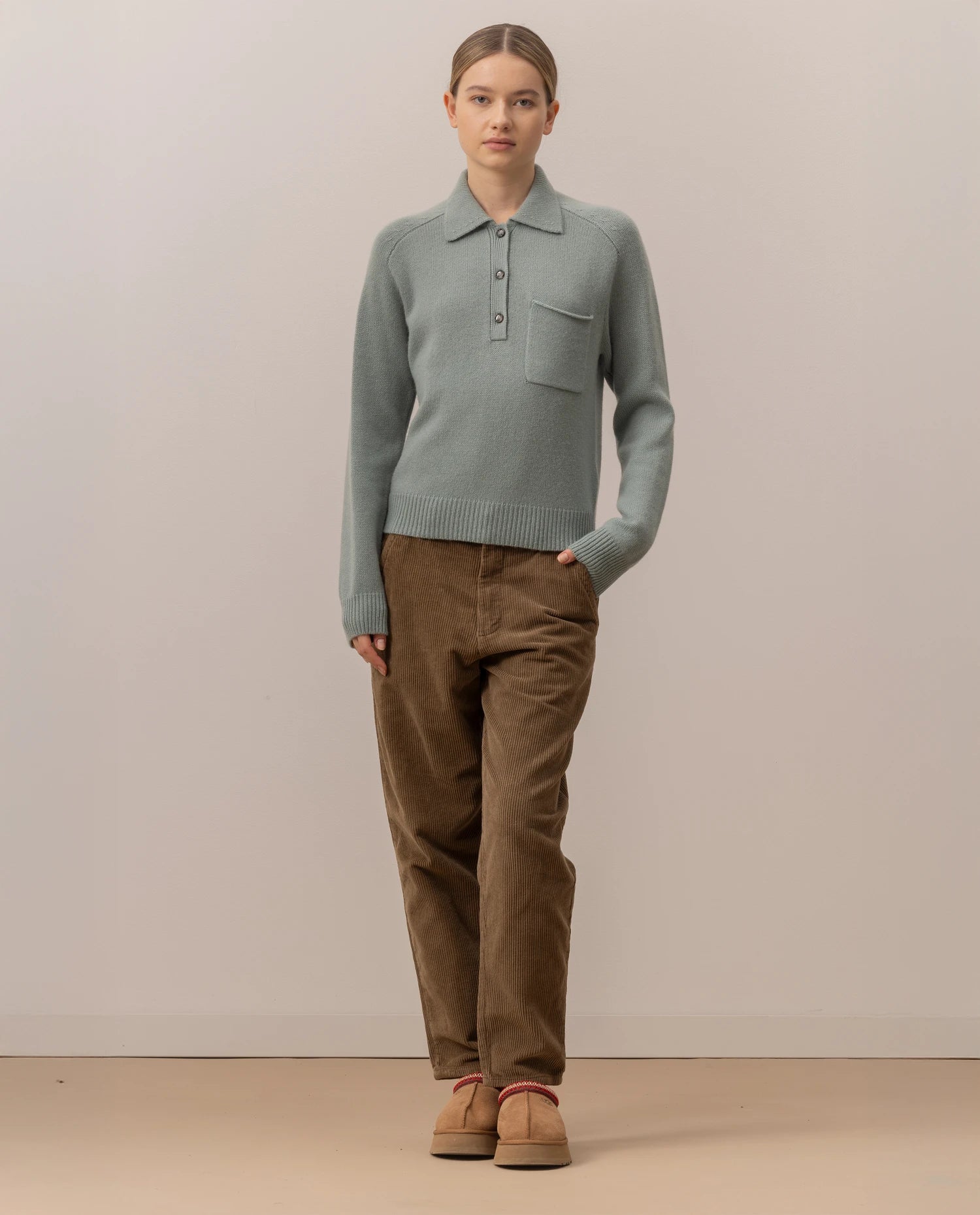 255-17073-31_20 - Allude - 30% Cashmere 70% Wolle Active Damen Fall/Winter 2025/2026 Flachstrick Gerade Passform Grobstrick Grün NEW Polo Pullover SAPG::255-17073