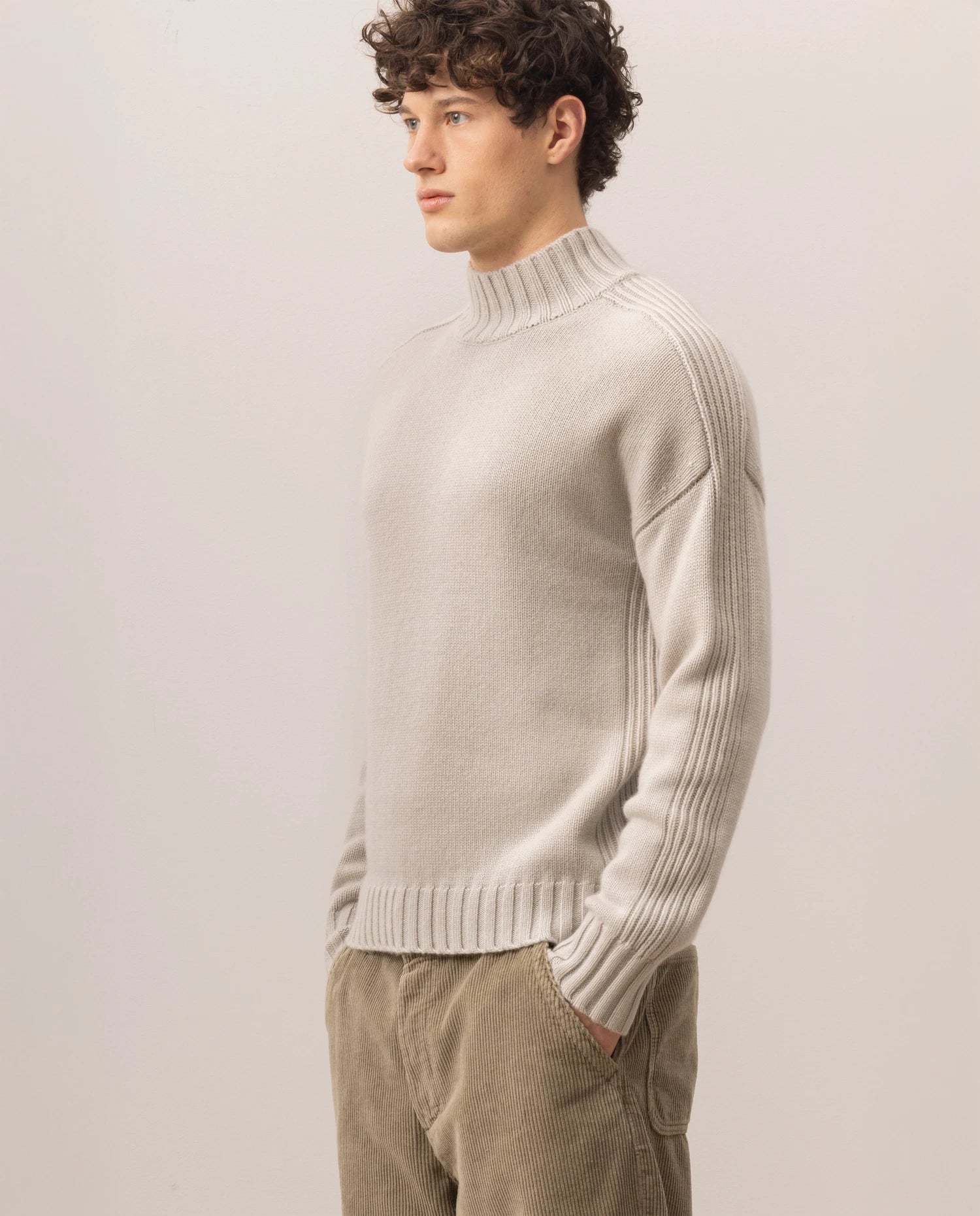 255-30003-82_20 - Allude - 100% Cashmere Active Fall/Winter 2025/2026 Flachstrick Gerade Passform Grau Grobstrick Herren NEW Pullover SAPG::255-30003 Stehkragen