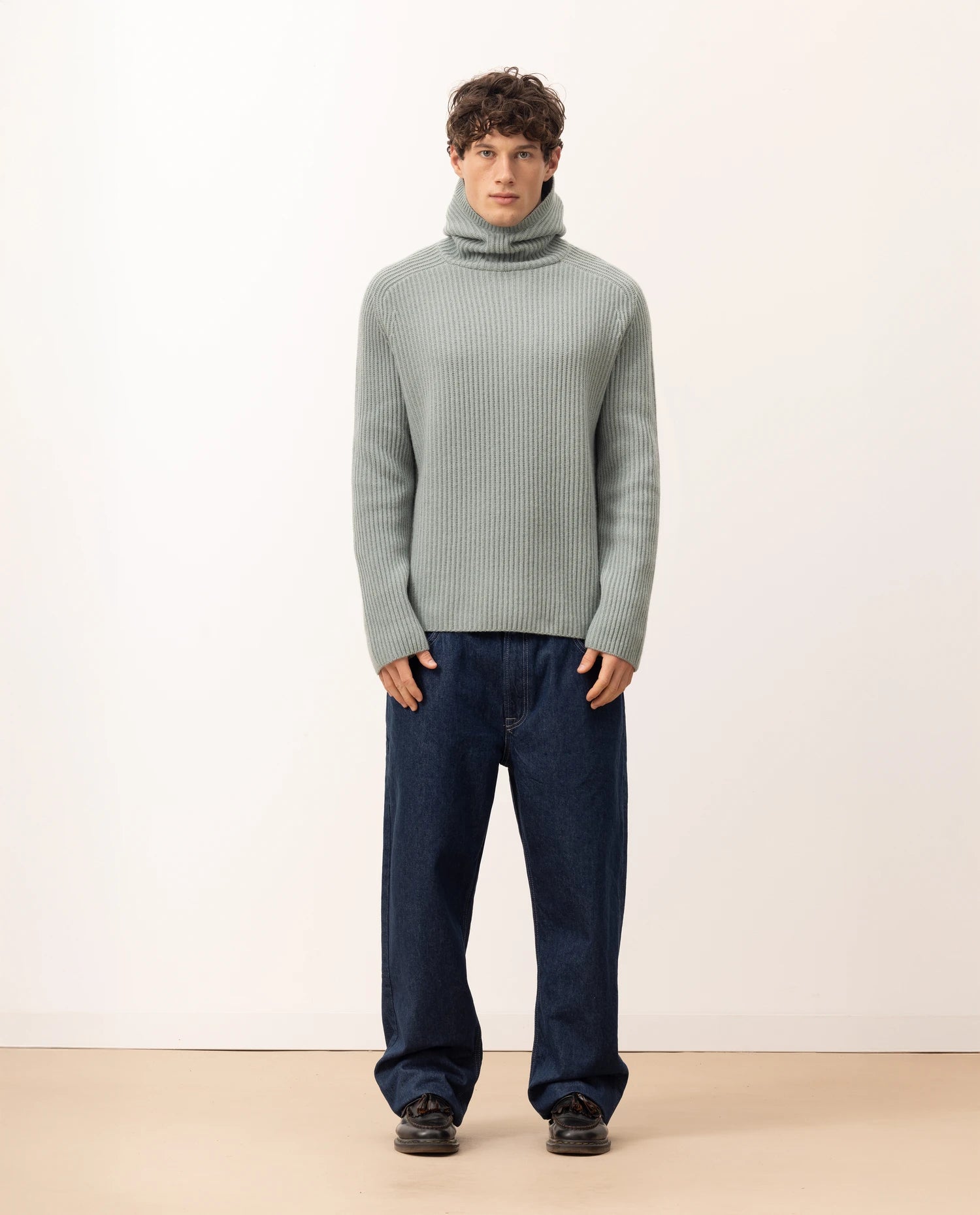 255-37040-31_2 - Allude - 30% Cashmere 70% Wolle Active Fall/Winter 2025/2026 Grobstrick Grün Herren Kapuze Lockerer Schnitt NEW Patentstrick Pullover SAPG::255-37040