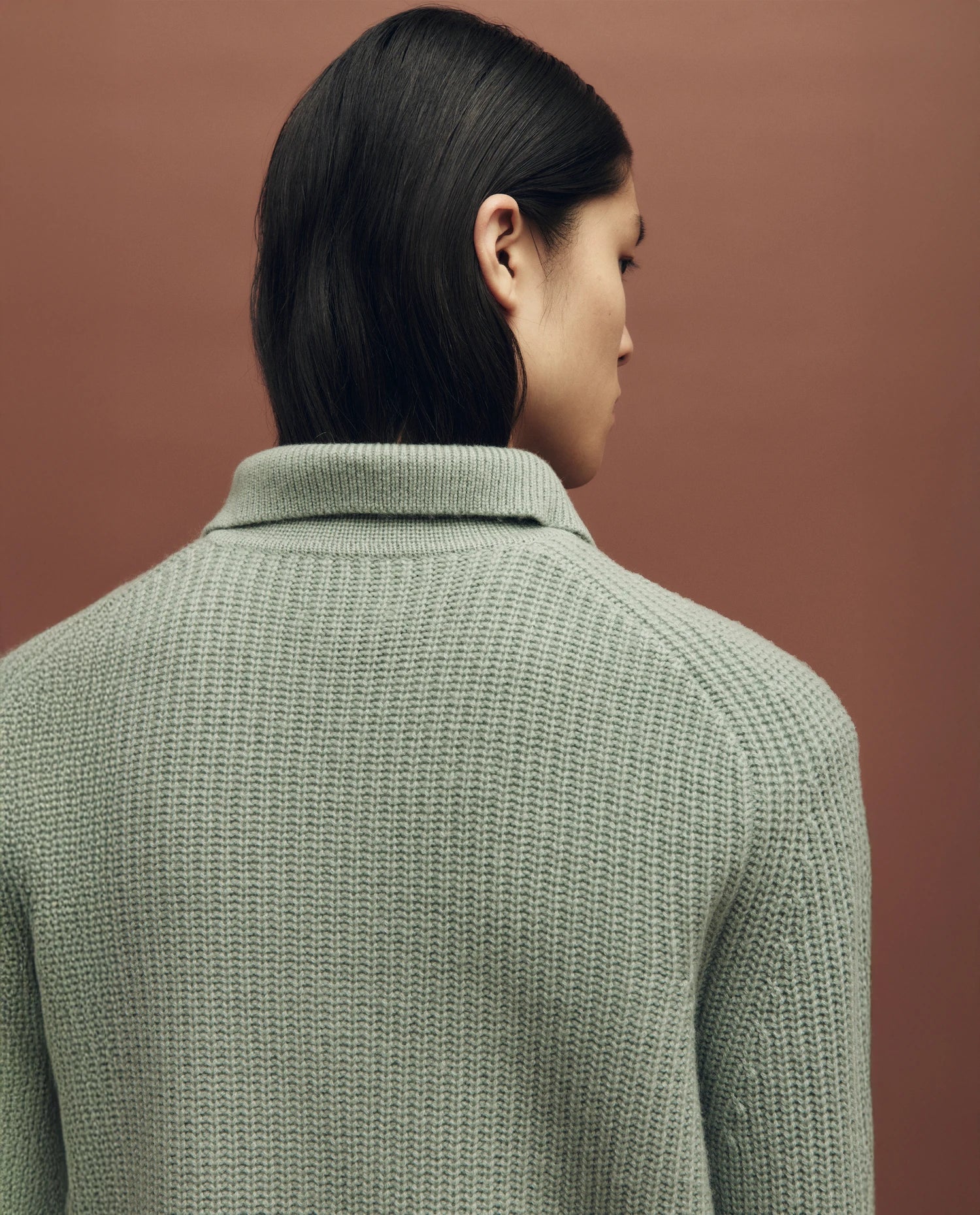 255-37041-31_11 - Allude - 30% Cashmere 70% Wolle Active Fall/Winter 2025/2026 Grobstrick Grün Halber Patentstrick Herren Lockerer Schnitt NEW Polo Pullover SAPG::255-37041