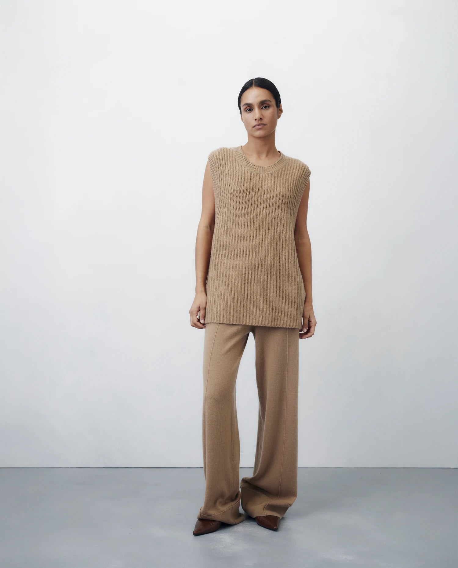 256-20673-43_8 - Allude - 30% Cashmere 70% Wolle Beige Damen Holiday 2026 Hose SAPG::256-20673 Wolle