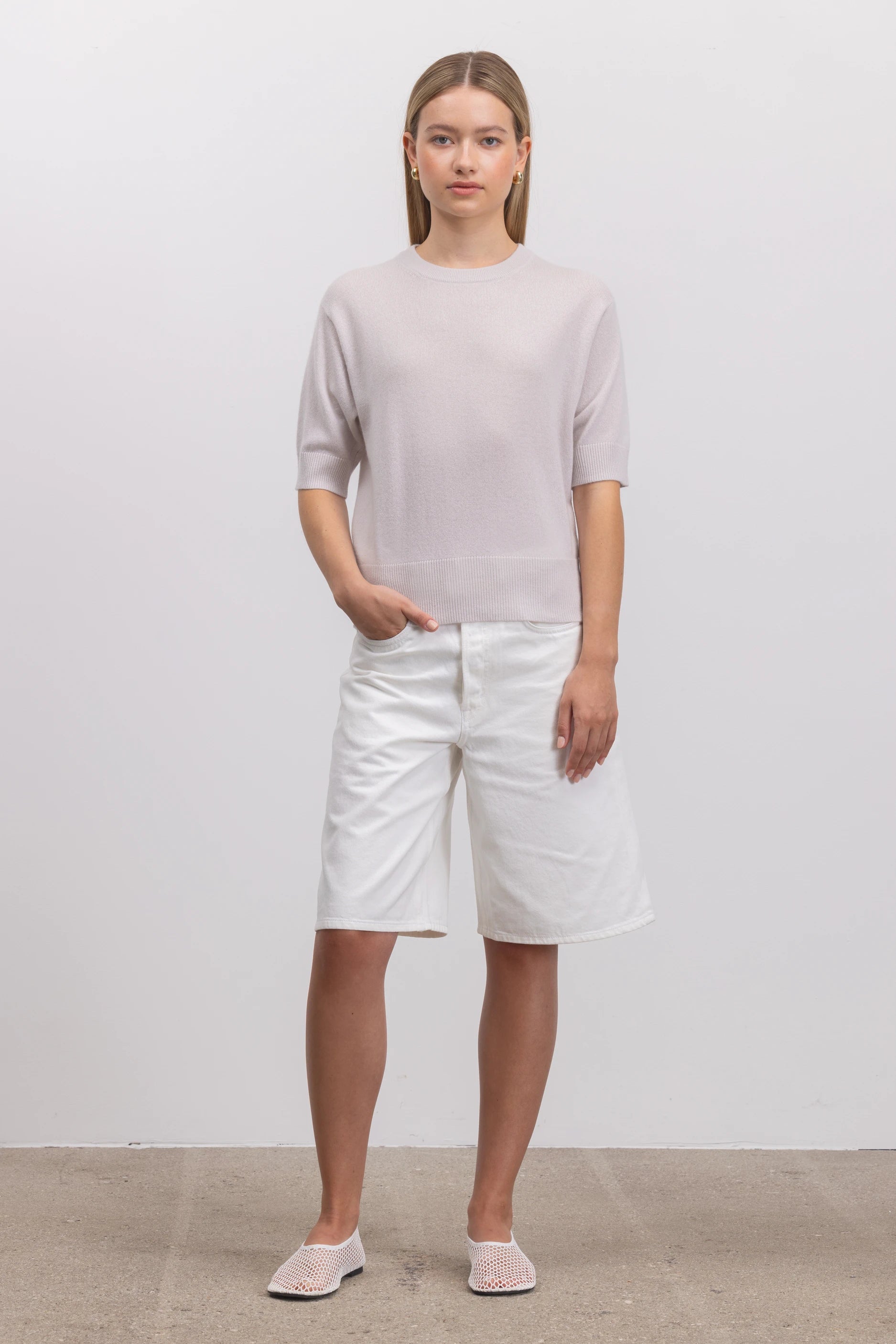 262-11116-80_5 - Allude - 100% Cashmere Cashmere Damen Grau Halbarm Pullover Rundhals SAPG::262-11116 Spring/Summer 2026