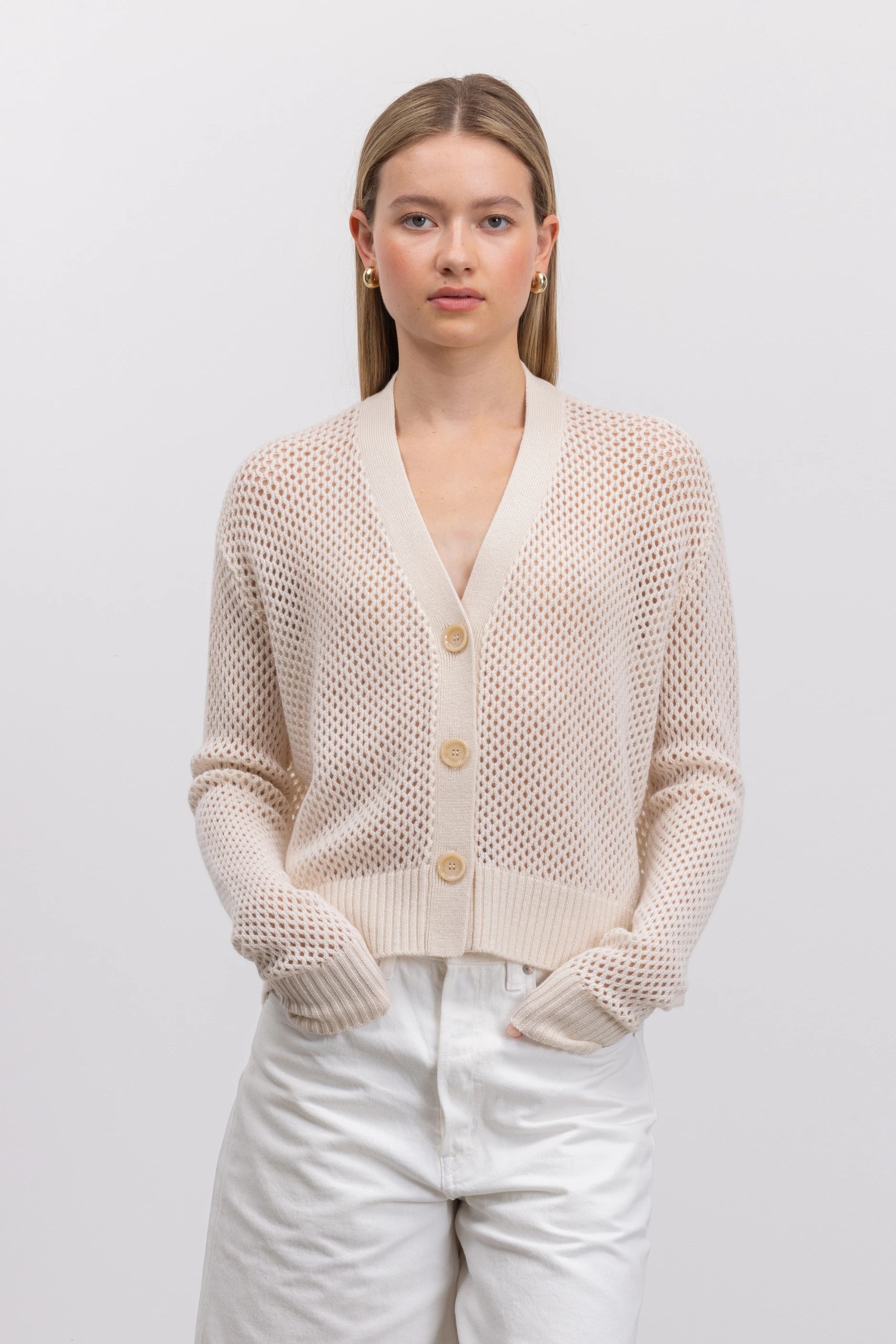 262-17645-41_6 - Allude - 30% Cashmere 70% Wolle Creme Damen Langarm SAPG::262-17645 Spring/Summer 2026 Strickjacke V-Ausschnitt Wolle
