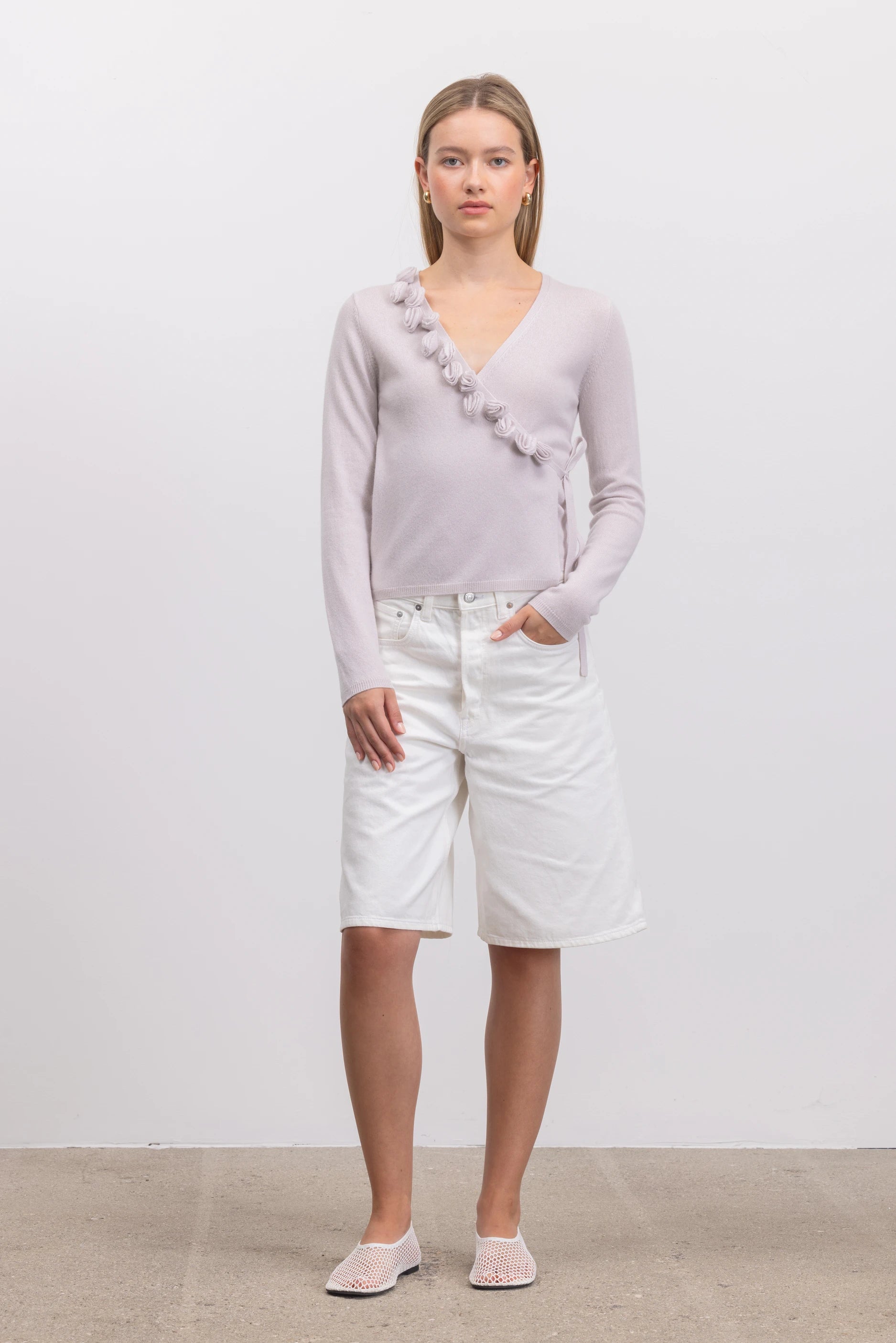 262-17684-80_5 - Allude - 30% Cashmere 70% Wolle Damen Grau Langarm SAPG::262-17684 Spring/Summer 2026 Strickjacke Wolle