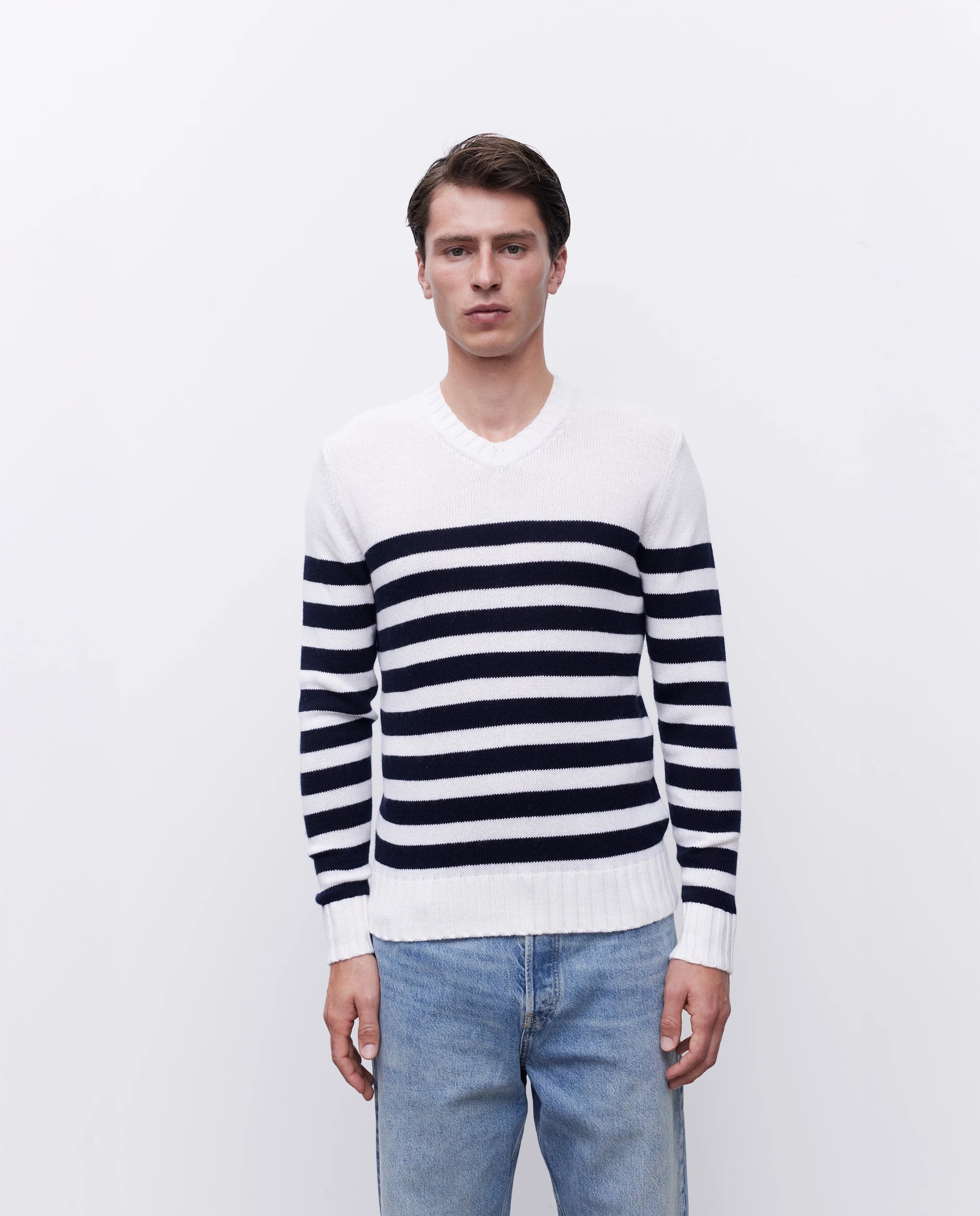 262-35021-4014_3418 - Allude - 30% Cashmere 70% Baumwolle Baumwolle Herren Langarm Pullover SAPG::262-35021 Spring/Summer 2026 V-Ausschnitt Weiß