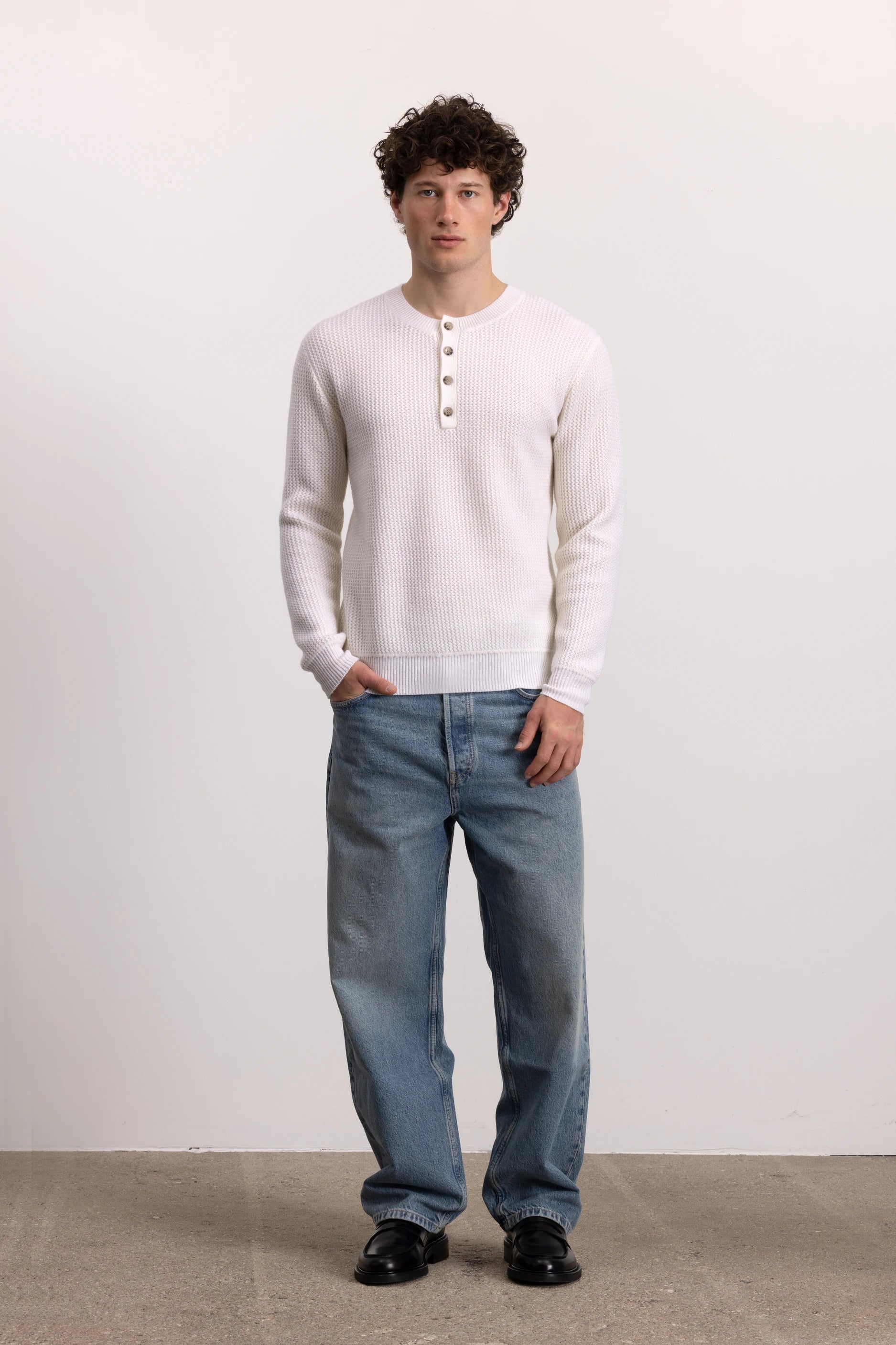 262-37051-40_6 - Allude - 30% Cashmere 70% Wolle Herren Langarm SAPG::262-37051 Serafino Spring/Summer 2026 Strickjacke Weiß Wolle