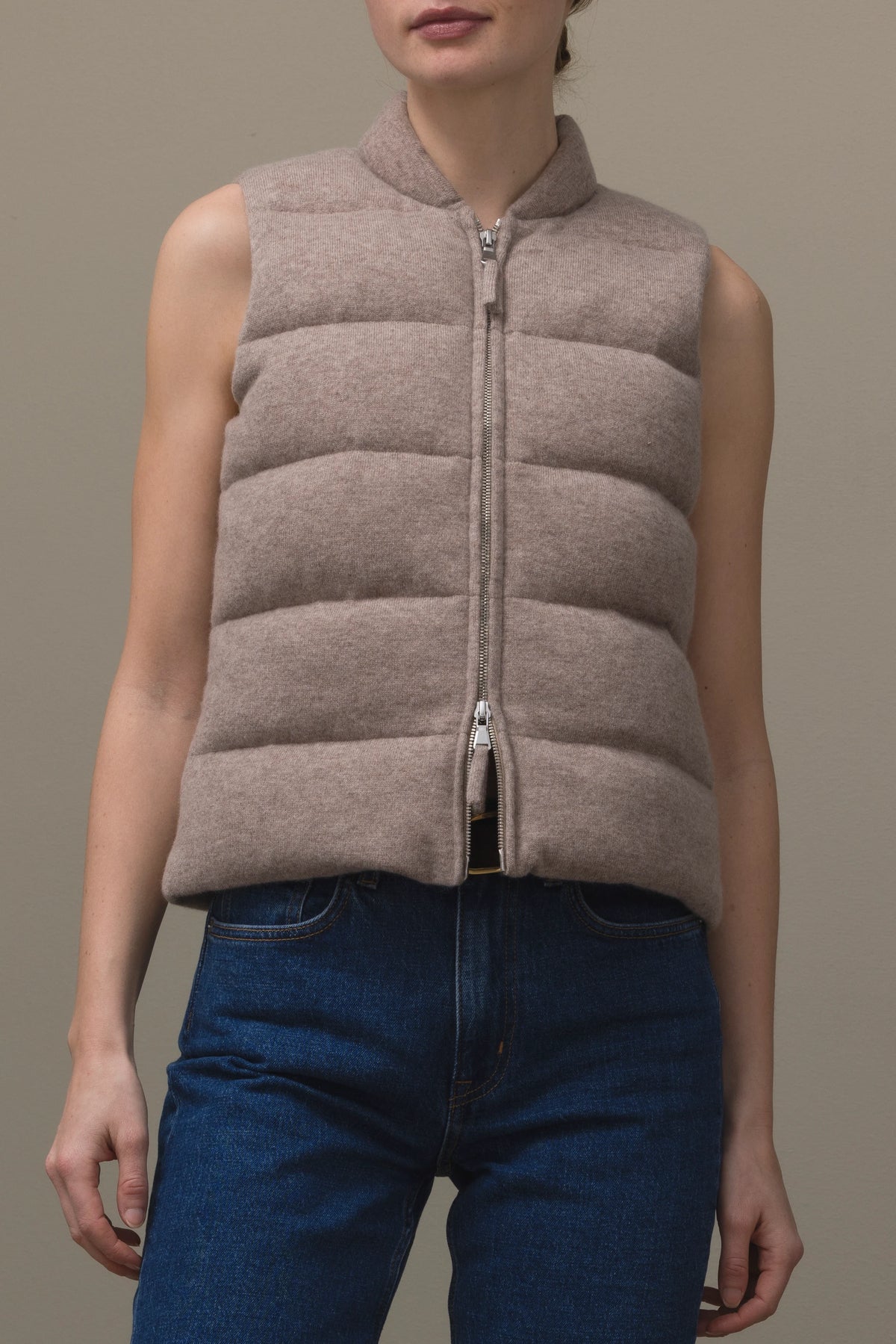 265-51011-46-S_2_8f4211fc-23c7-4315-a9b2-54314de1275d - Allude - 100% Cashmere Active Beige Cashmere Damen Fall/Winter 2026/2027 NEW SAPG::265-51011 Weste