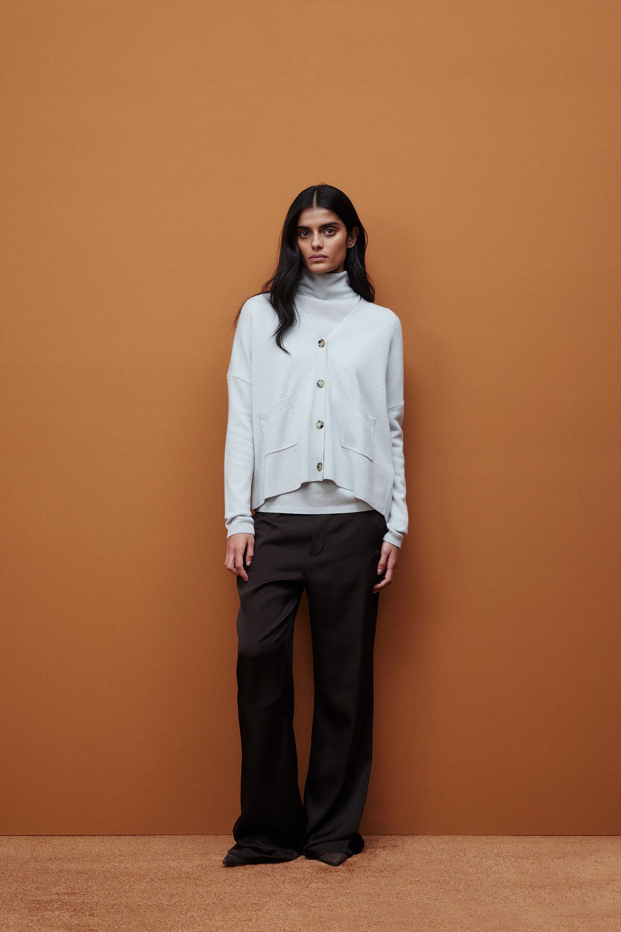 265_17131_30_265_17132_30_265_84006_49_8 - Allude - 30% Cashmere 70% Wolle Active Damen Fall/Winter 2026/2027 Grün Langarm NEW Pullover SAPG::265-17732 Stehkragen Wolle