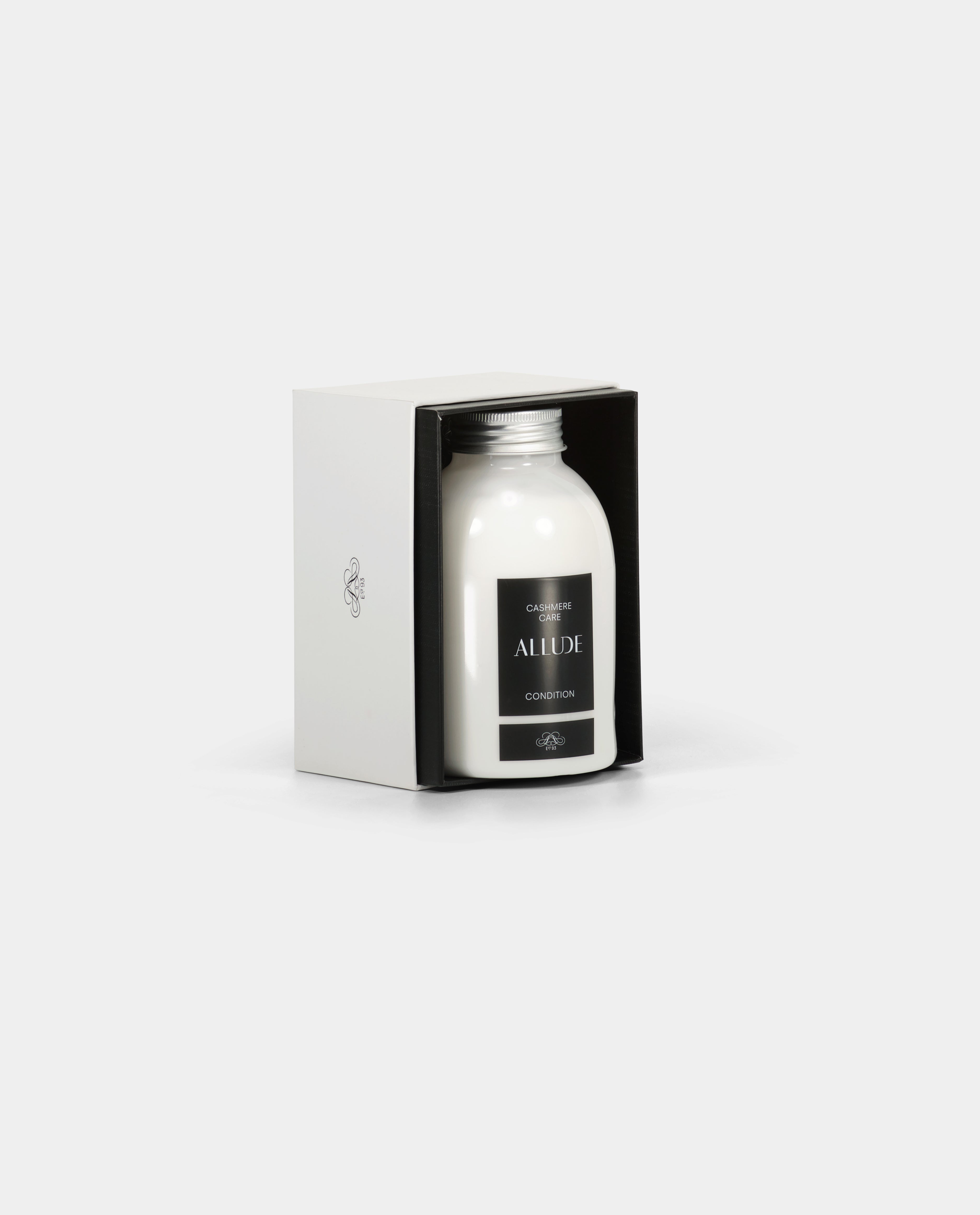 10-00009-2 - Allude - Active Care Set