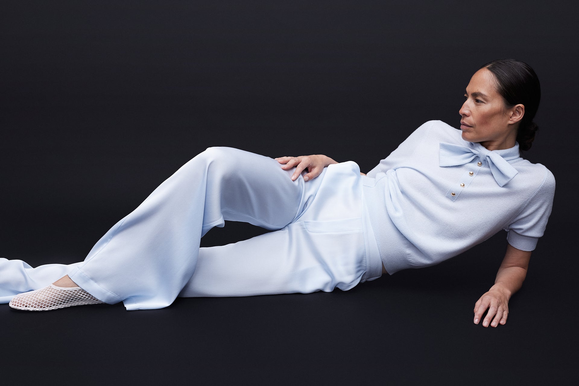 Introducing Sky Way Blue: Cashmere in Pantone-Stimmung