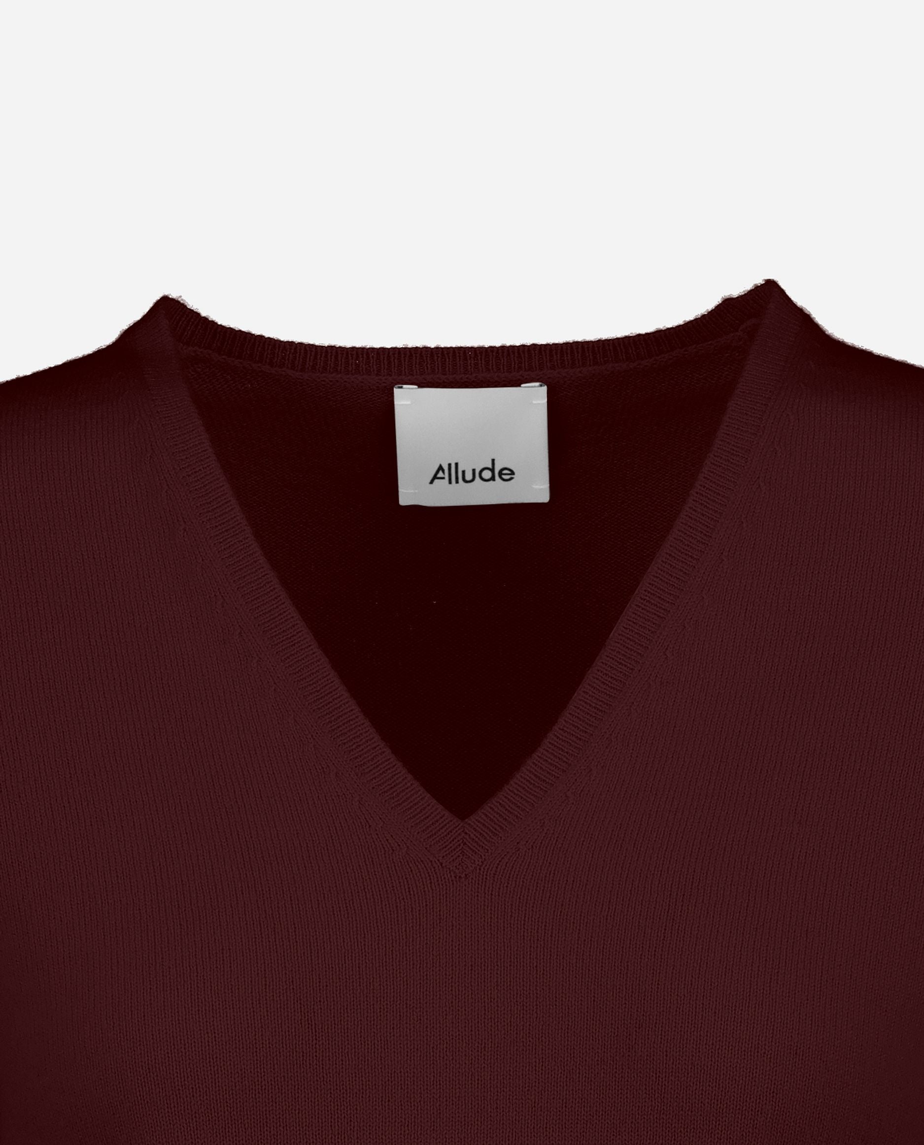 245-11100-69-S_hash_escaped_3 - Allude - 100% Cashmere Basic Cashmere Damen Feinstrick Langarm Pullover Rot SAPG::245-11100 Taillierter Schnitt V-Ausschnitt Winter 2024/2025