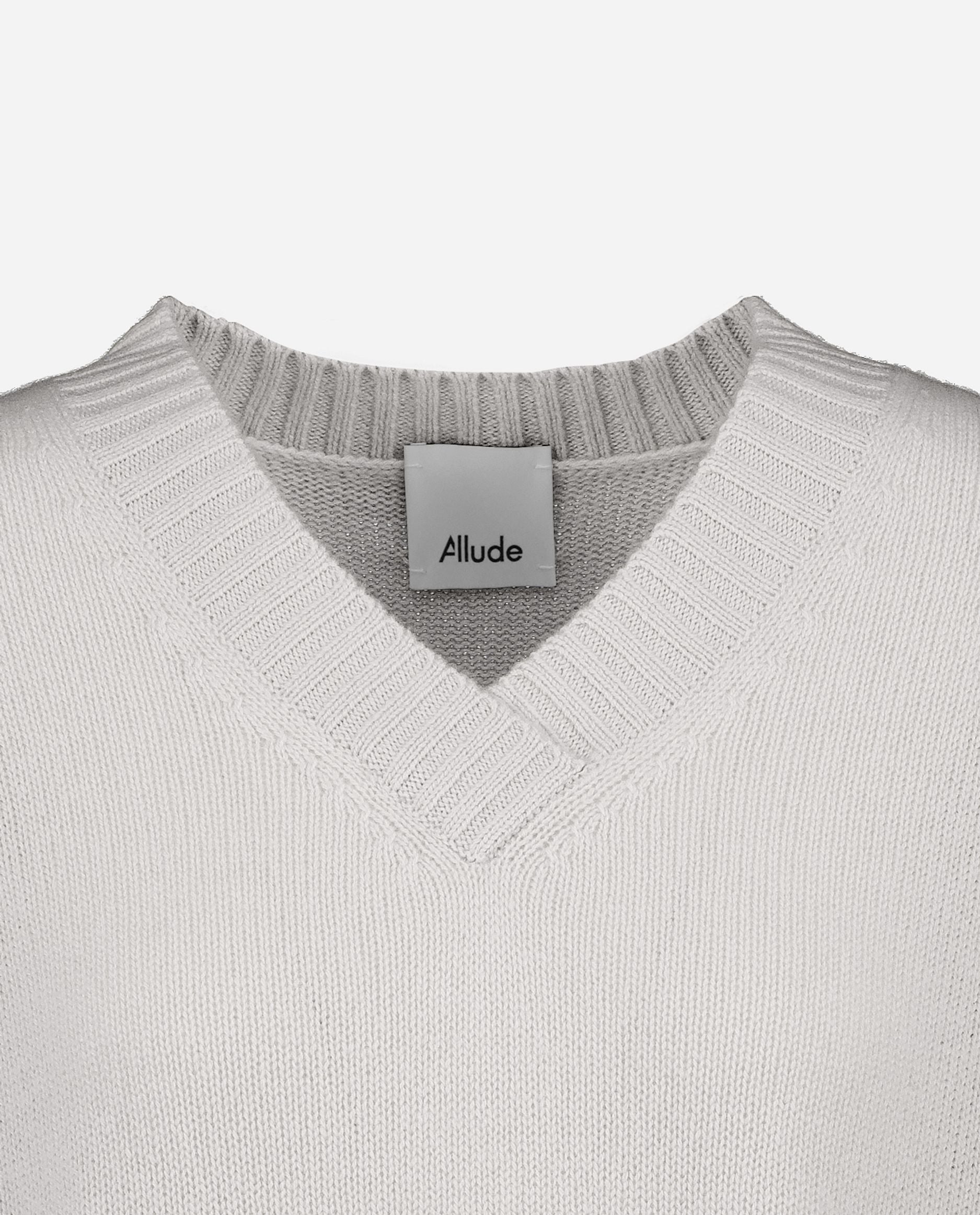 245-11155-80-S_hash_escaped_3 - Allude - 100% Cashmere Cashmere Damen Grau Langarm Lockerer Schnitt mittelschwerer Strick Pullover SAPG::245-11155 V-Ausschnitt Winter 2024/2025