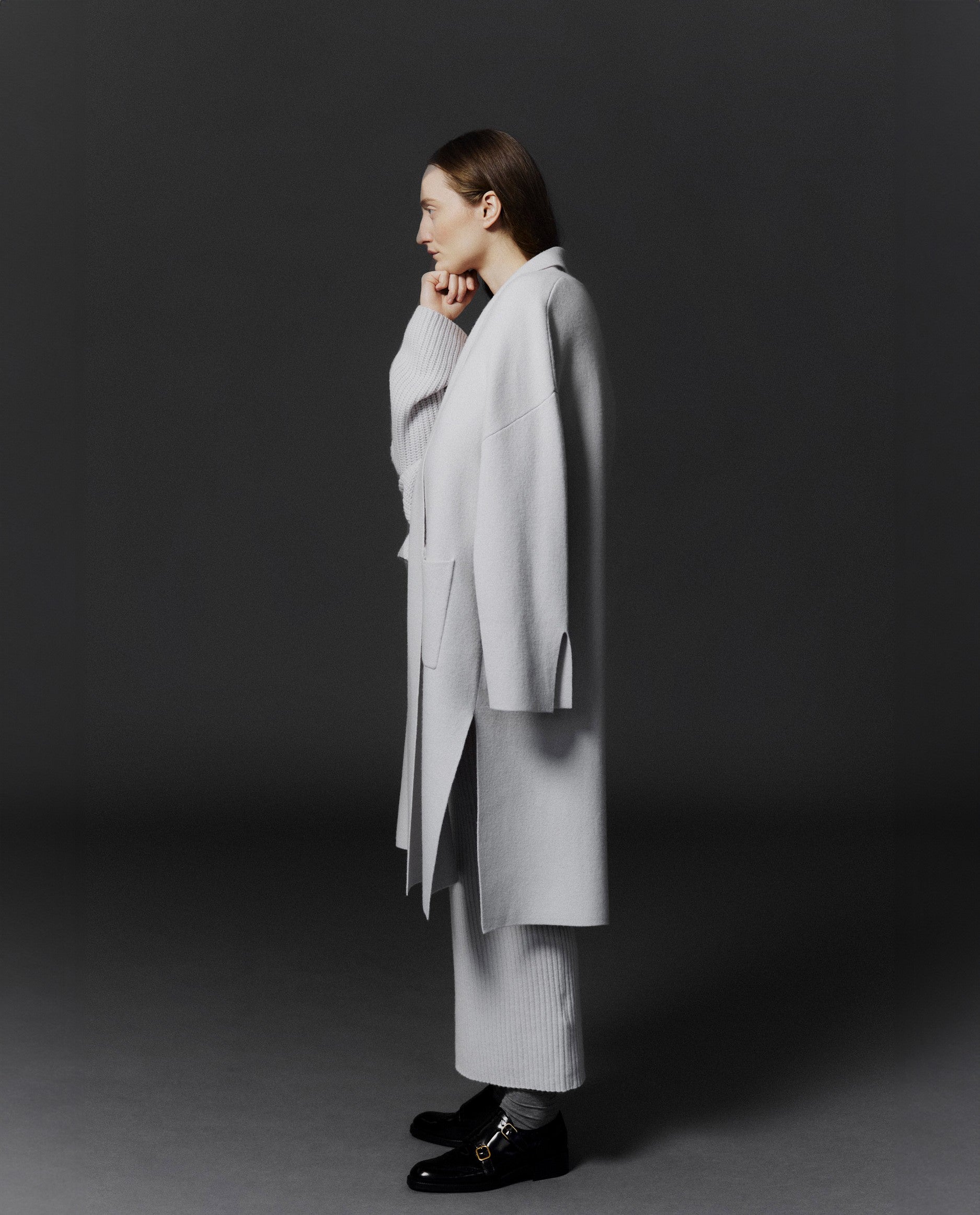Allude - Ladies Wool Coat / Loose Fit / Grey