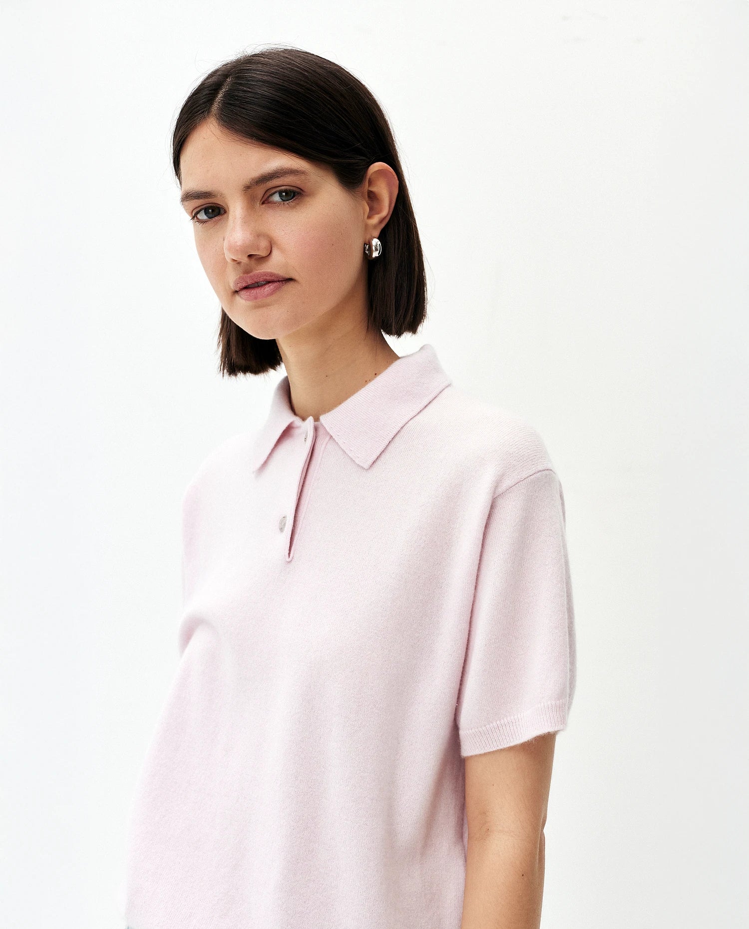 252-11118-60_10 - Allude - 100% Cashmere Cashmere Damen Feinstrick Halbarm Kastiger Schnitt NEW Polo Pullover Rose SAPG::252-11118 Spring/Summer 2025