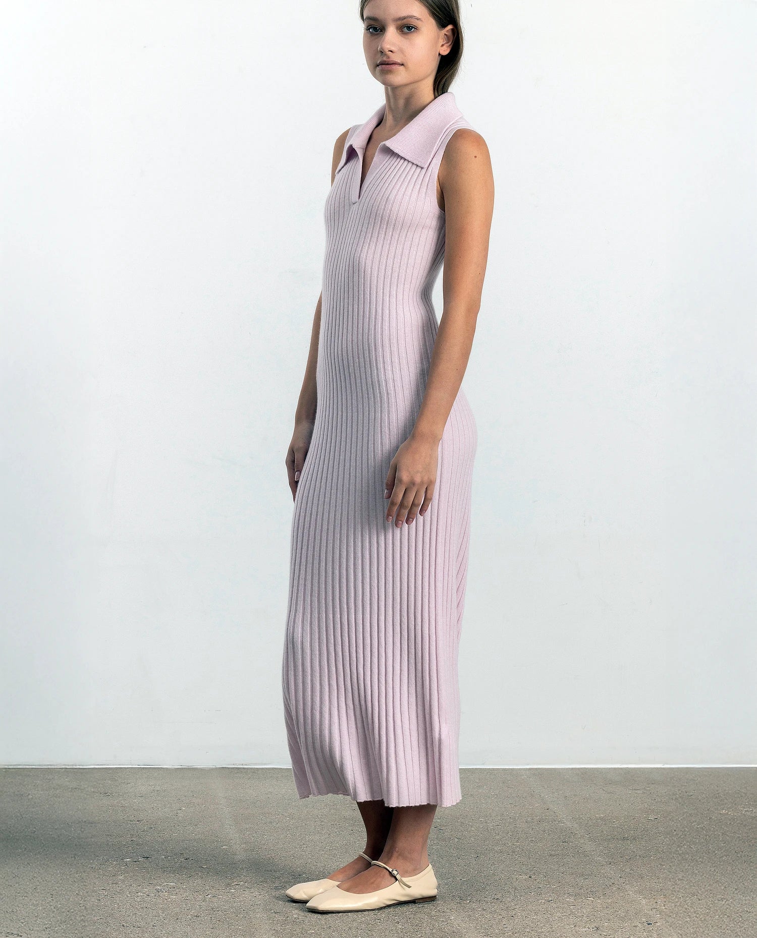 252-11145-60_20 - Allude - 100% Cashmere Cashmere Damen Enger Schnitt Feinstrick Kleid NEW Rose SAPG::252-11145 Spring/Summer 2025