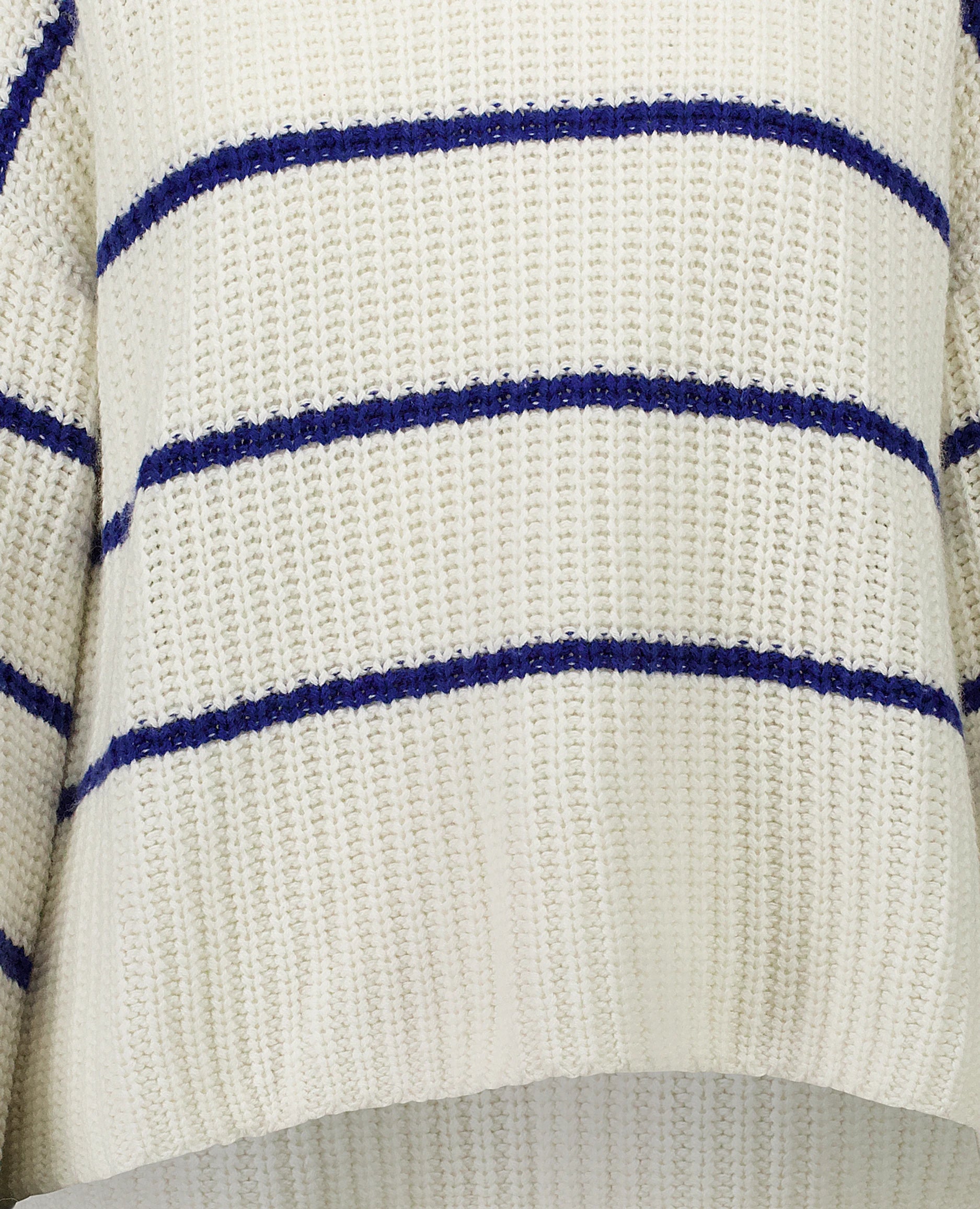 252-15042-4015_41 - Allude - 30% Cashmere 70% Baumwolle Active Allude x Eisbach Baumwoll-Mischung Damen Grobstrick Langarm Lockerer Schnitt NEW Pullover SAPG::252-15042 Spring/Summer 2025 V-Ausschnitt Weiß