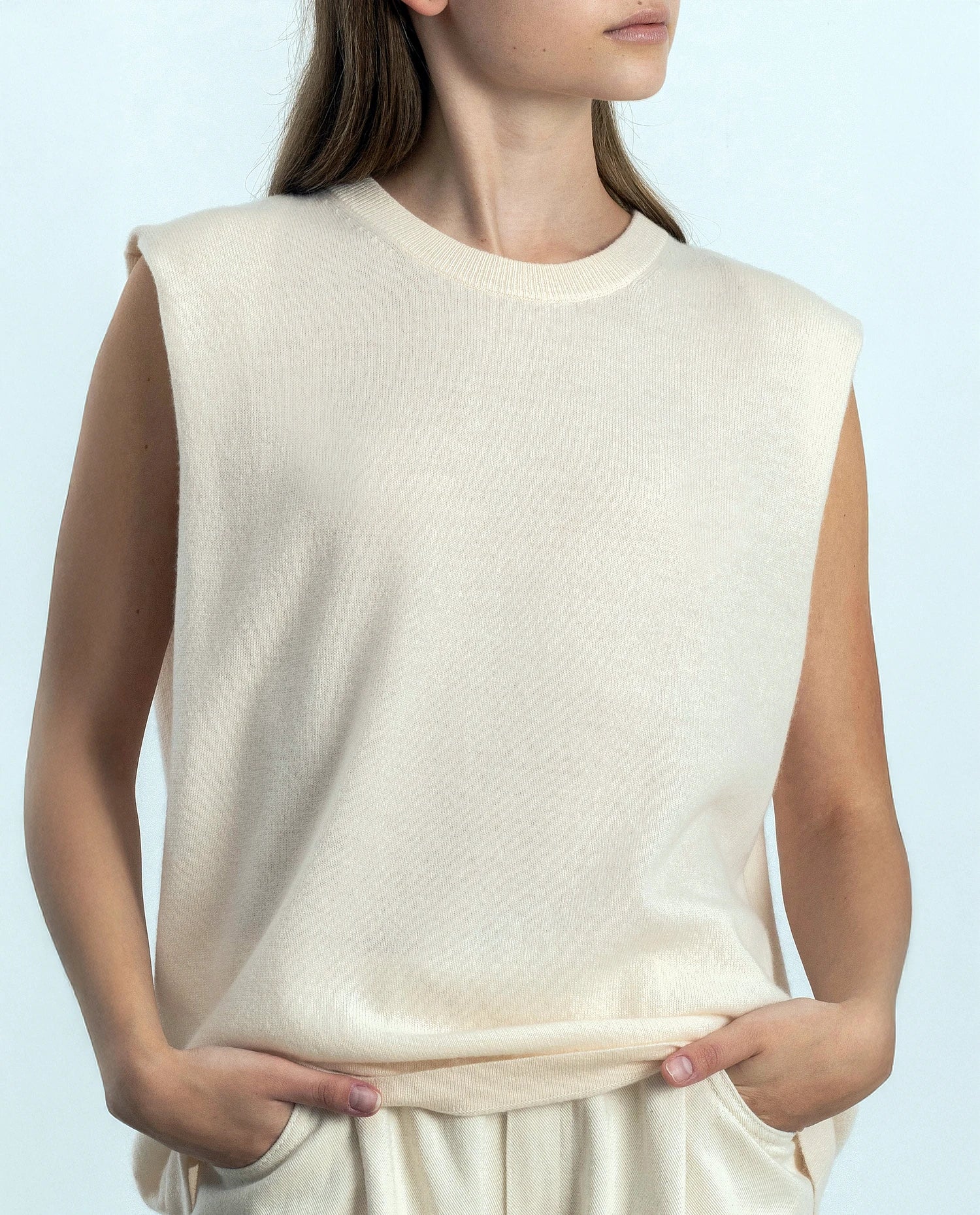 252-17052-41_20 - Allude - 30% Cashmere 70% Wolle Creme Damen Feinstrick Lockerer Schnitt Pullover Rundhals SAPG::252-17052 Spring/Summer 2025 Woll-Mischung