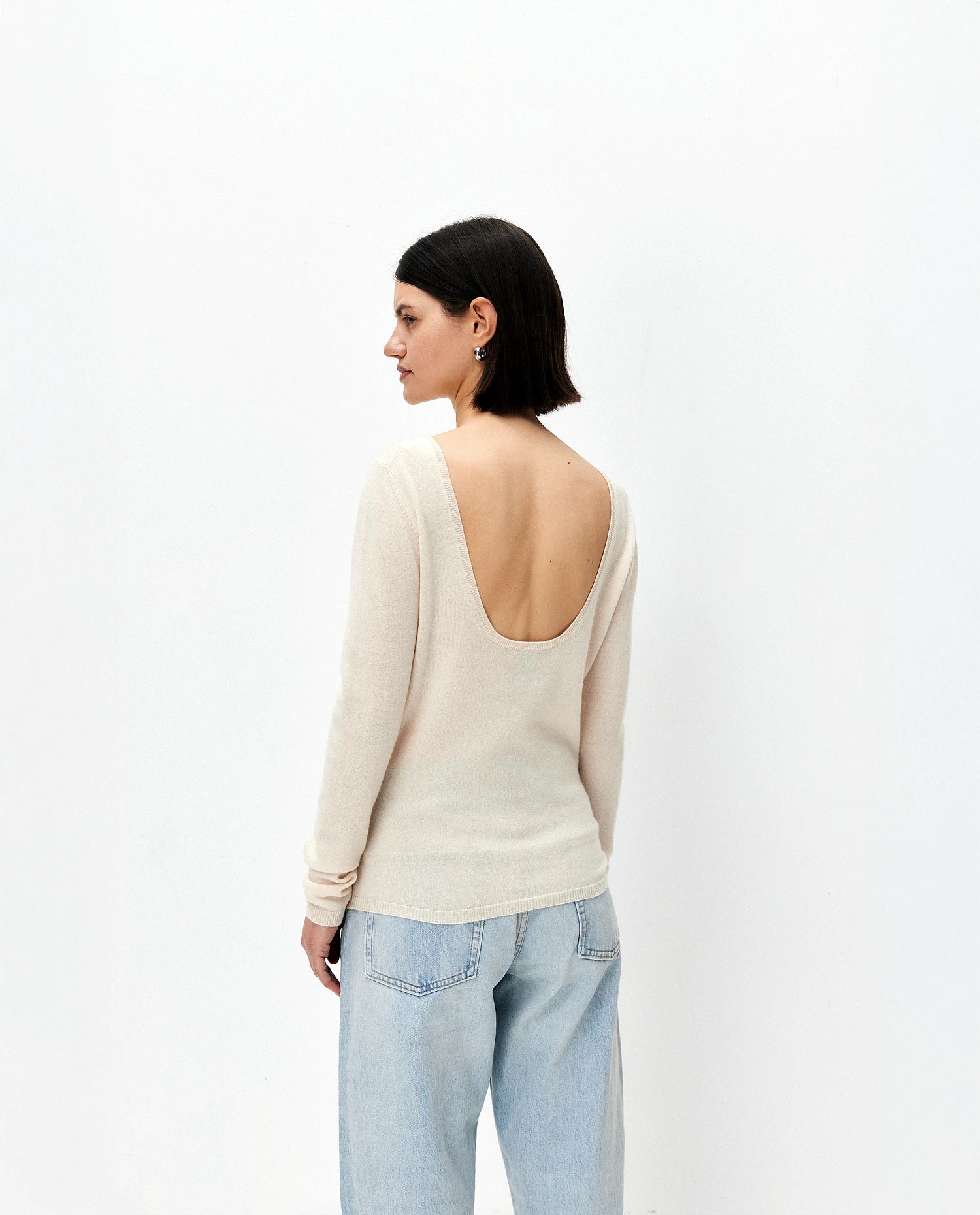 252-17074-41_10 - Allude - 30% Cashmere 70% Wolle Creme Damen Feinstrick Gerade Passform Langarm Pullover Rundhals SAPG::252-17074 Spring/Summer 2025 Woll-Mischung