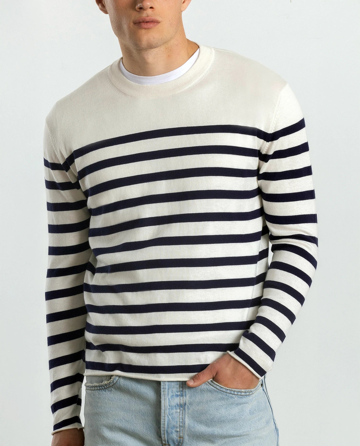 252-69210-4014_20 - Allude - 10% Cashmere 20% Seide 70% Baumwolle Active Allude x Eisbach Baumwoll-Mischung Feinstrick Herren Langarm Lockerer Schnitt NEW Pullover Rundhals SAPG::252-69210 Spring/Summer 2025 Weiß