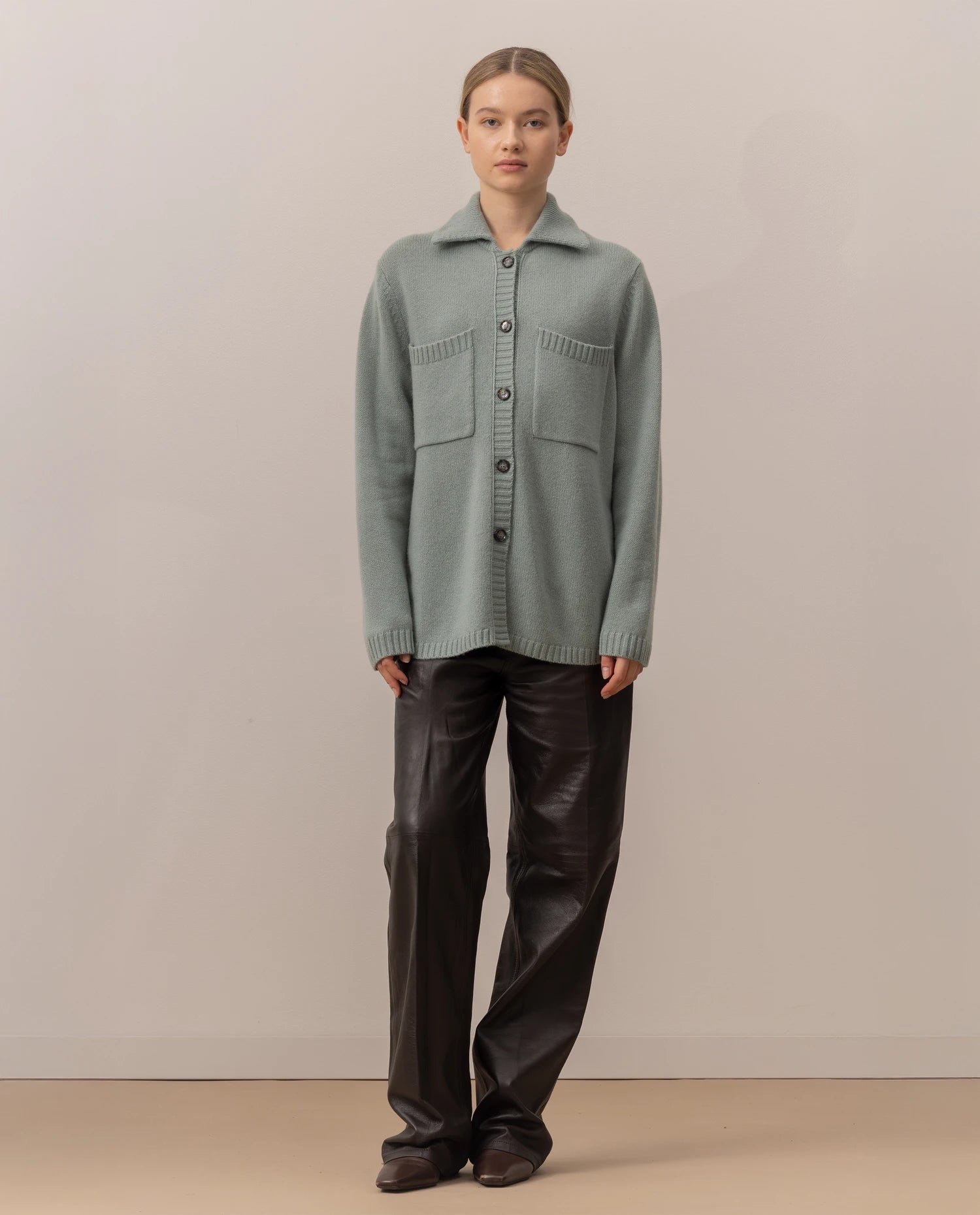 255-17101-31_2 - Allude - 0 30% Cashmere 70% Wolle Active Damen Fall/Winter 2025/2026 Flachstrick Grobstrick Grün Lockerer Schnitt NEW Pullover SAPG::255-17101