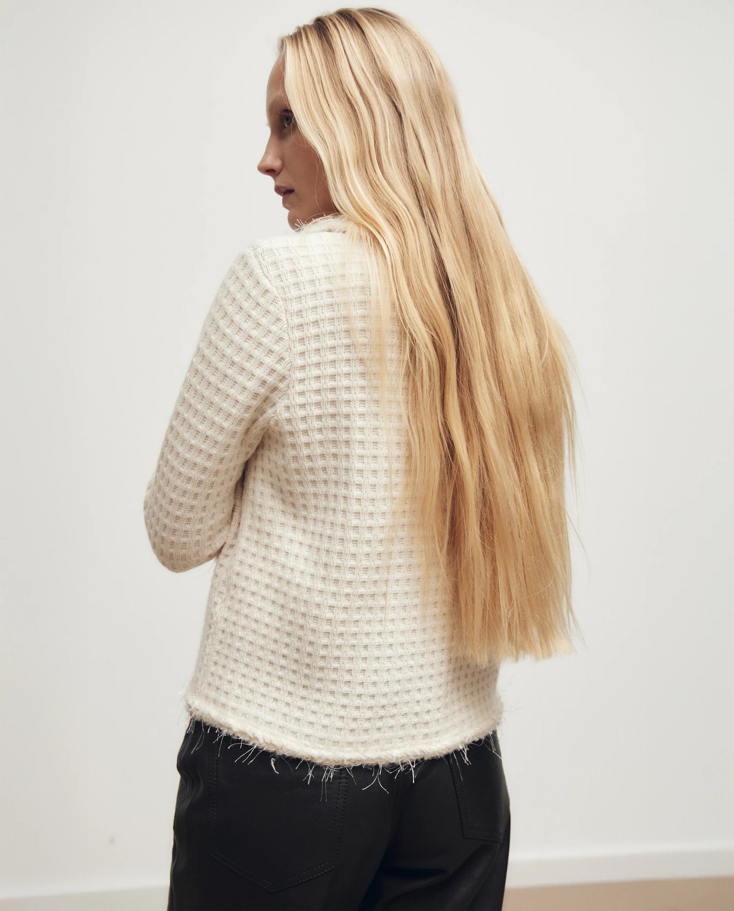 255-17110-41_1 - Allude - 0 30% Cashmere 70% Wolle Active Creme Damen Fall/Winter 2025/2026 Gerade Passform mittelschwerer Strick NEW SAPG::255-17110 Strickjacke Waffelmuster