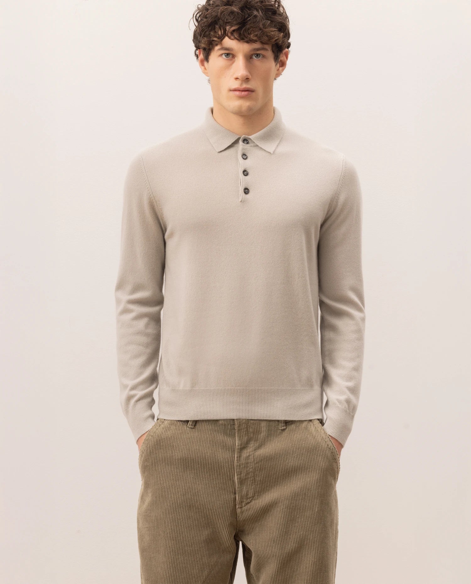 255-30023-82_20 - Allude - 100% Cashmere Active Fall/Winter 2025/2026 Feinstrick Flachstrick Gerade Passform Grau Herren NEW Polo Pullover SAPG::255-30023
