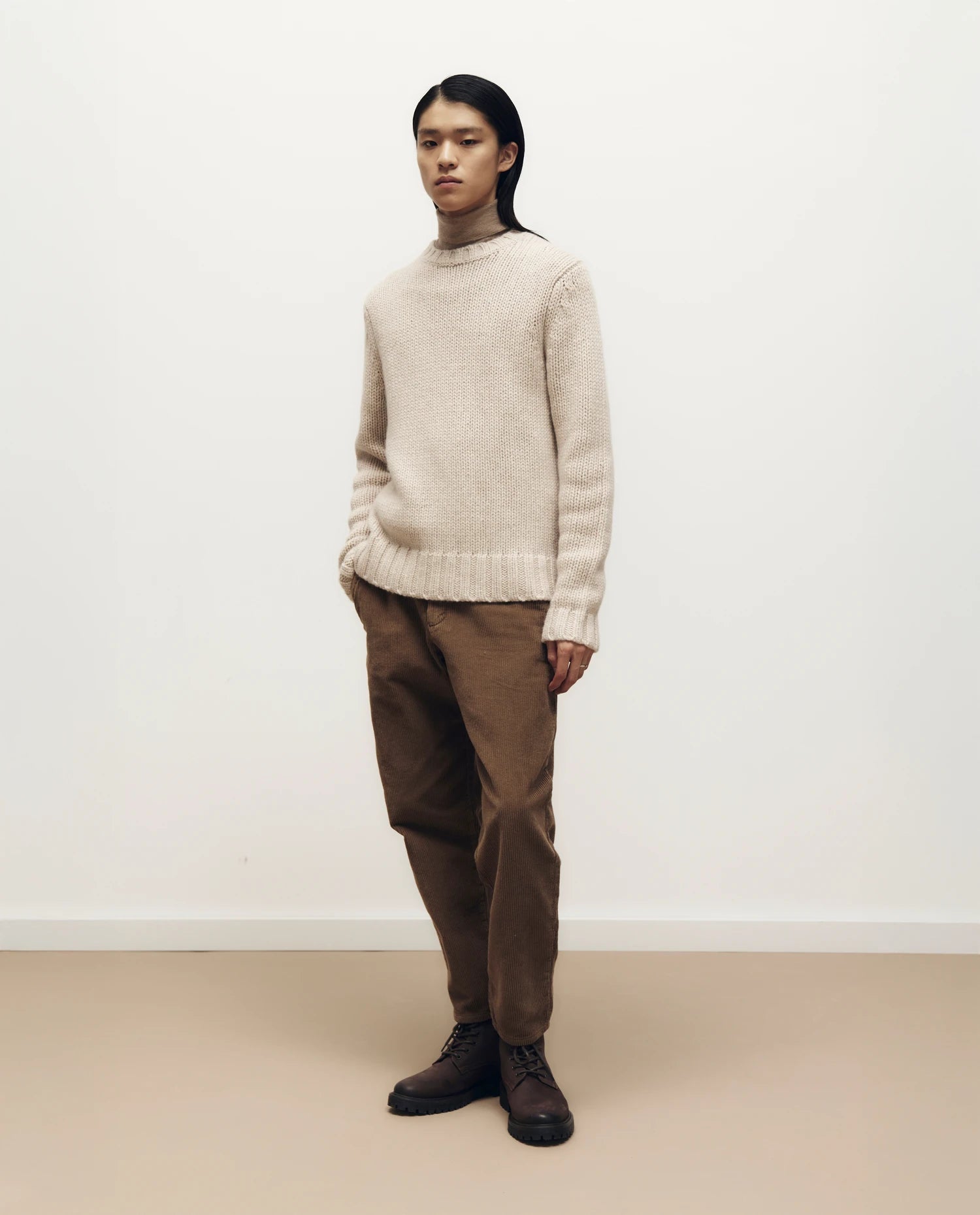255-30060-48_1 - Allude - 100% Cashmere Active Beige Fall/Winter 2025/2026 Flachstrick Gerade Passform Grobstrick Herren NEW Pullover Rundhals SAPG::255-30060