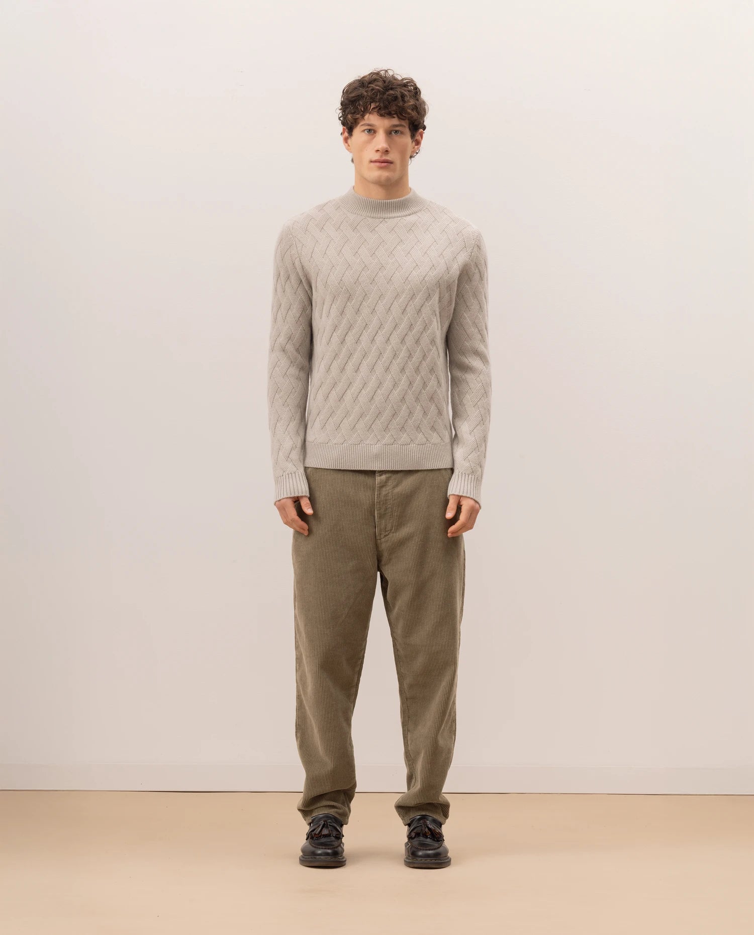255-37630-82_2 - Allude - 30% Cashmere 70% Wolle Active Fall/Winter 2025/2026 Gerade Passform Grau Herren mittelschwerer Strick NEW Pullover Rauten-Strickmuster SAPG::255-37630 Stehkragen